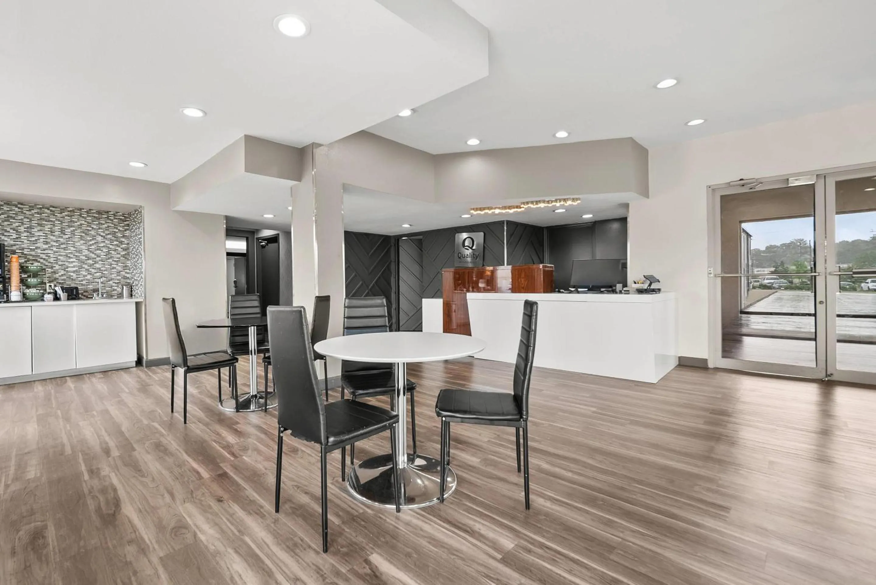 Lobby or reception in Quality Inn Auburn Campus Area I-85