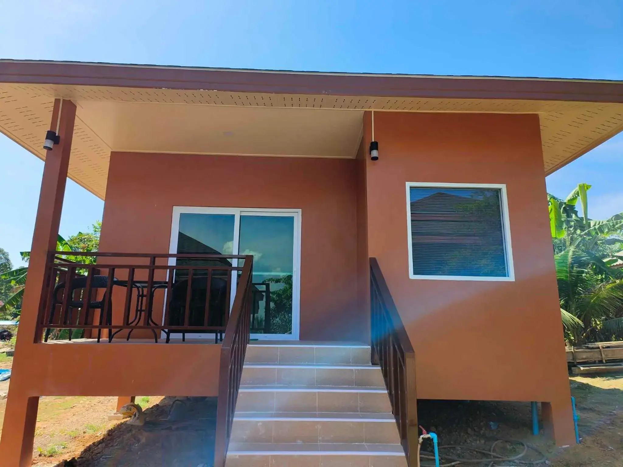 Deluxe Twin Room with Sea View in Sunrise Beach Kohyao Resort Deluxe Twin Room with Sea View in Sunrise Beach Kohyao Resort