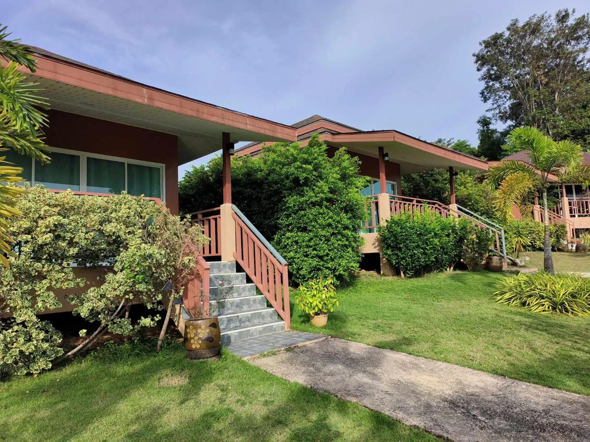 Sunrise Beach Kohyao Resort