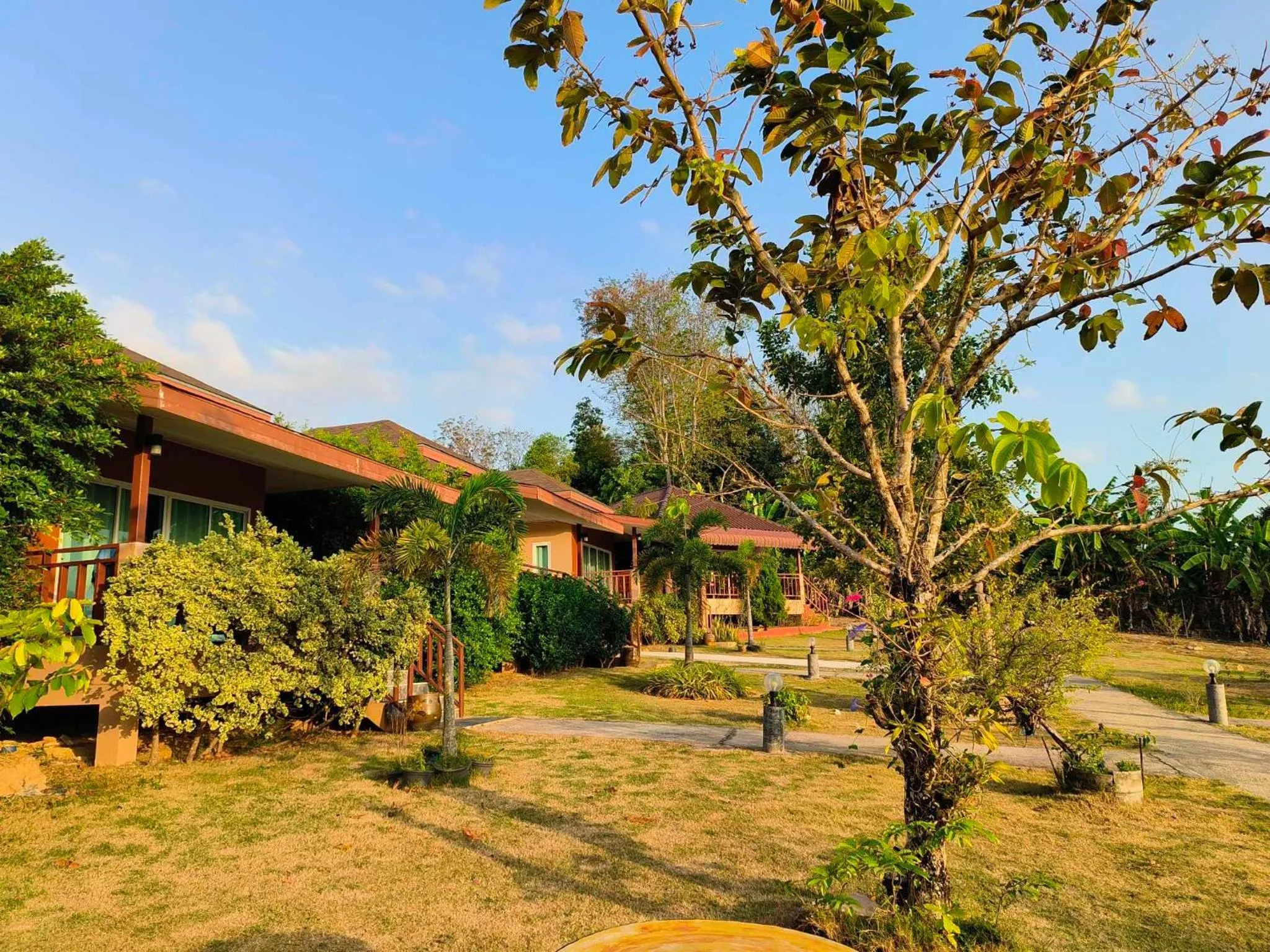 Sunrise Beach Kohyao Resort