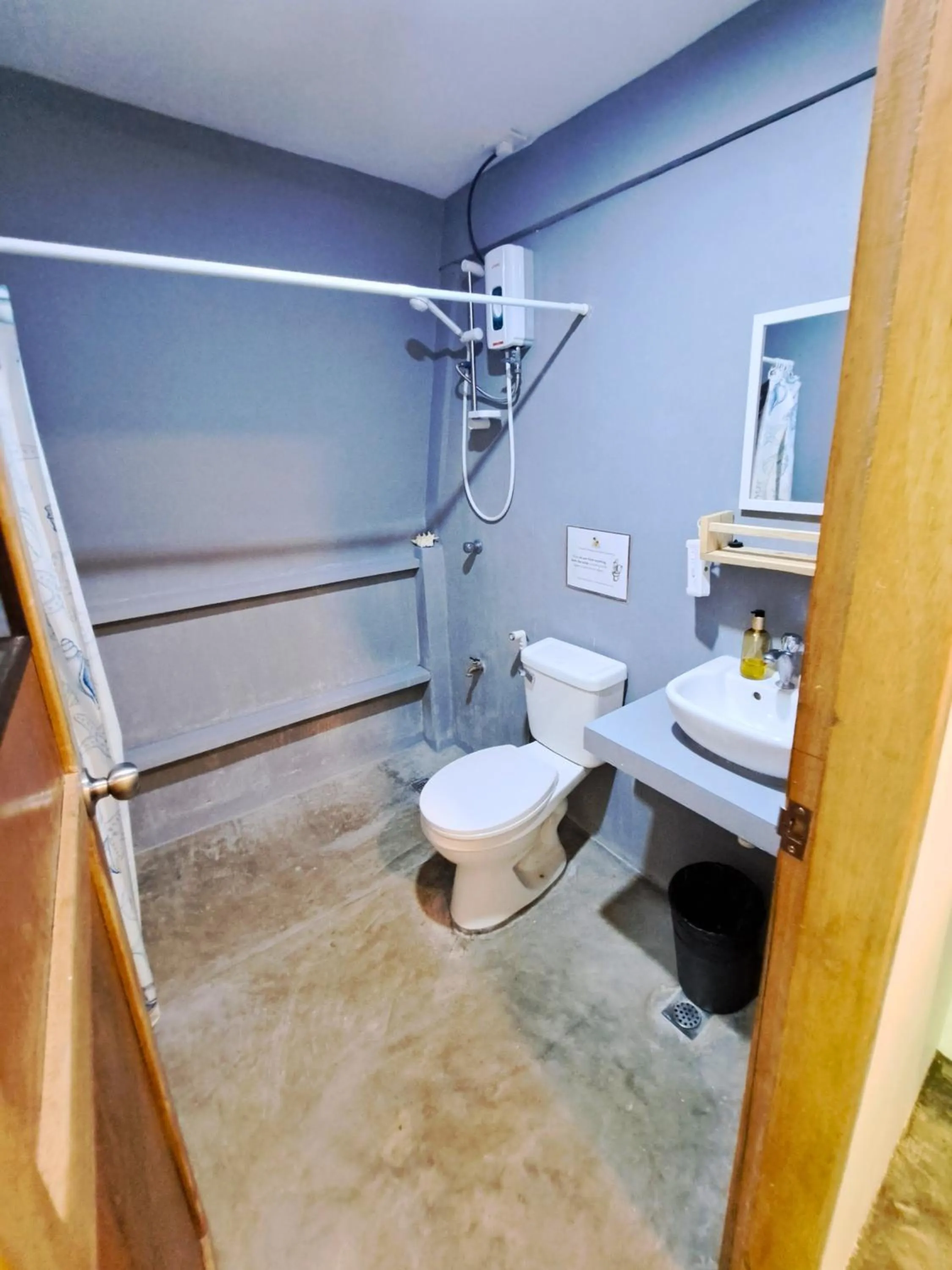 Shower in Triangle Palms Siargao