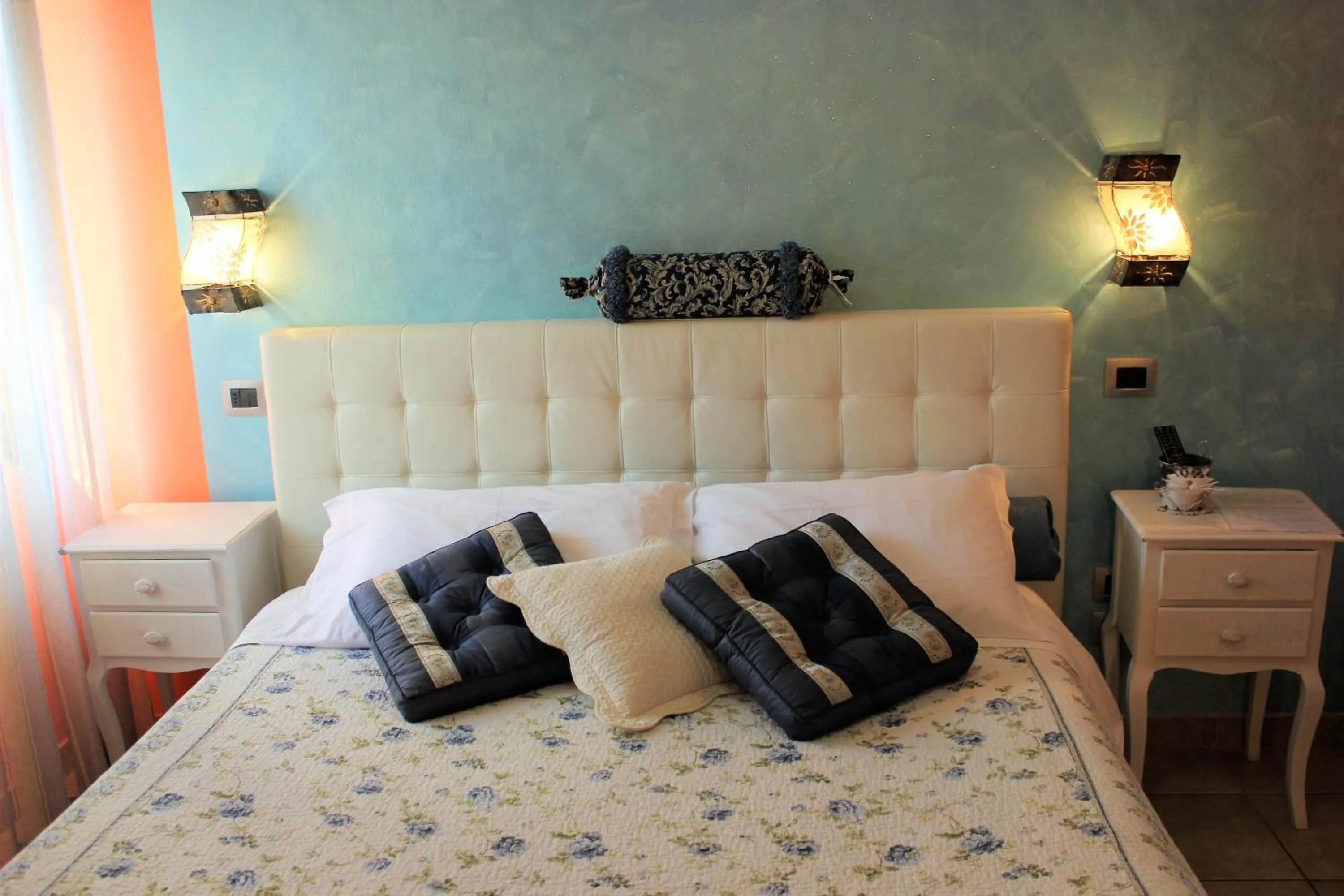 Photo of the whole room, Bed in Florivana Boutique Hotel