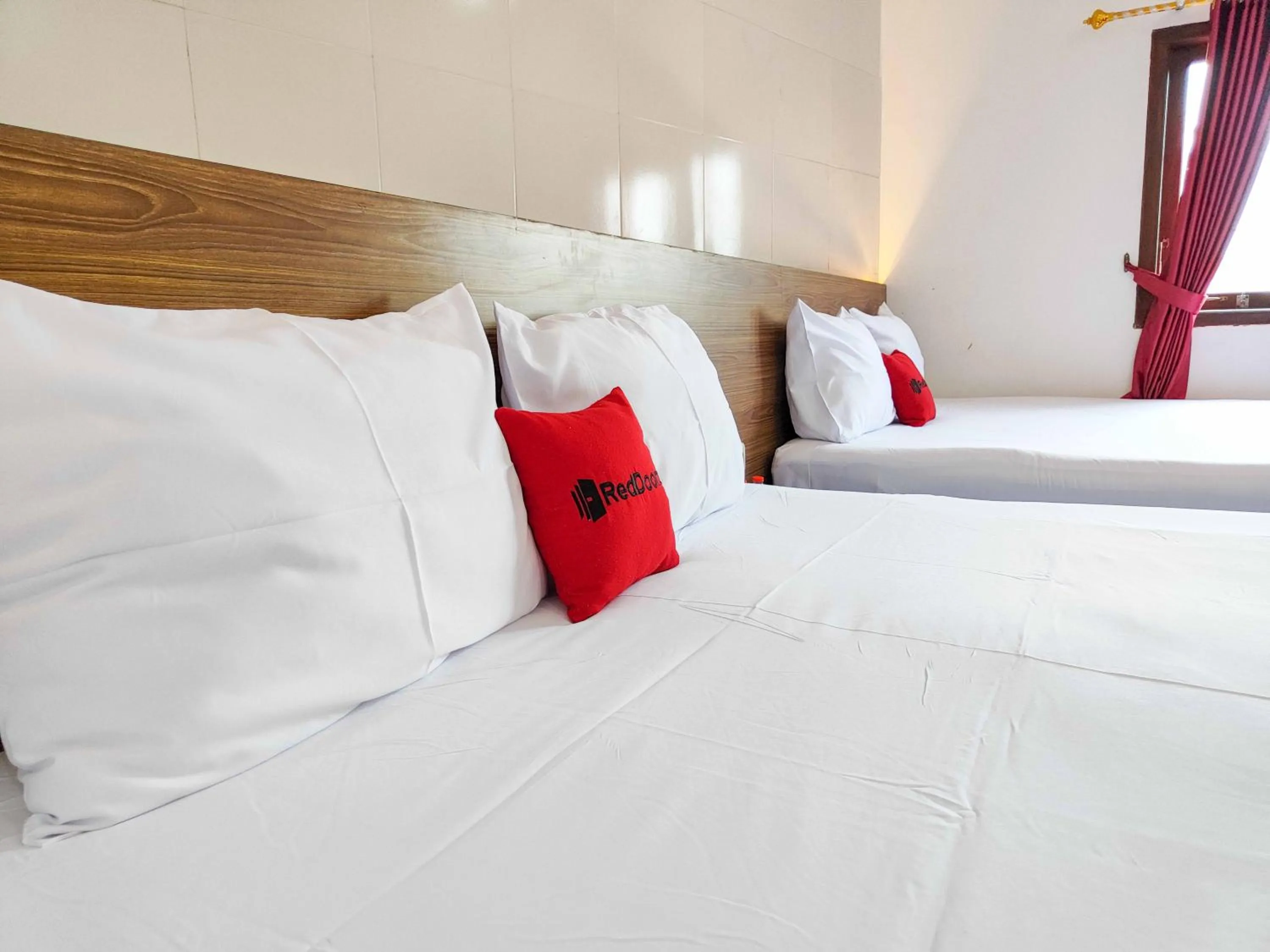 Bedroom, Bed in RedDoorz near Prambanan Temple