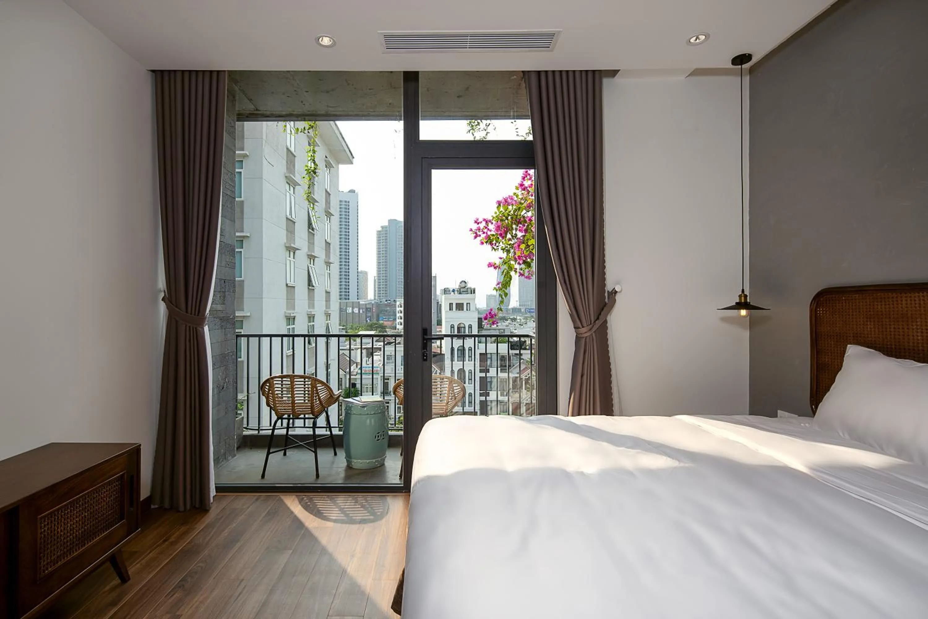 Bed in Tropical House Apartment Da Nang