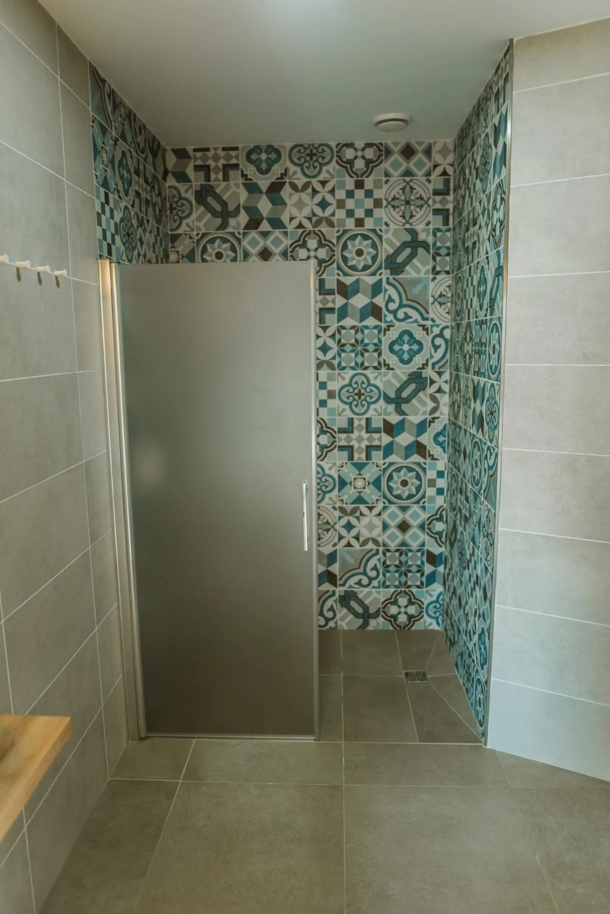 Shower in Apartamentos ZHR
