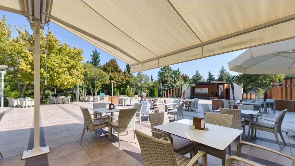 Restaurant/places to eat in Balcova Termal Hotel