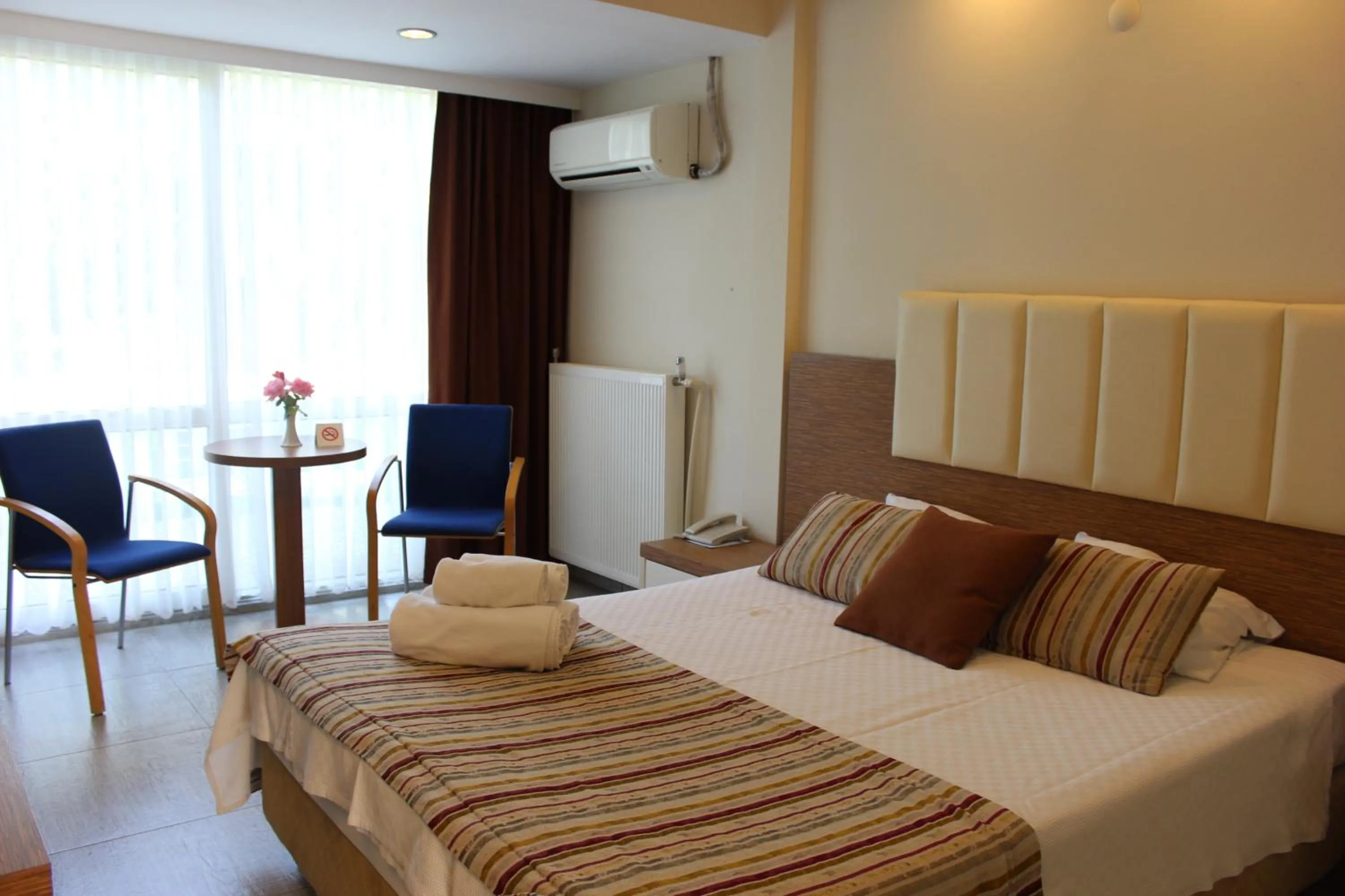 Bedroom in Balcova Termal Hotel