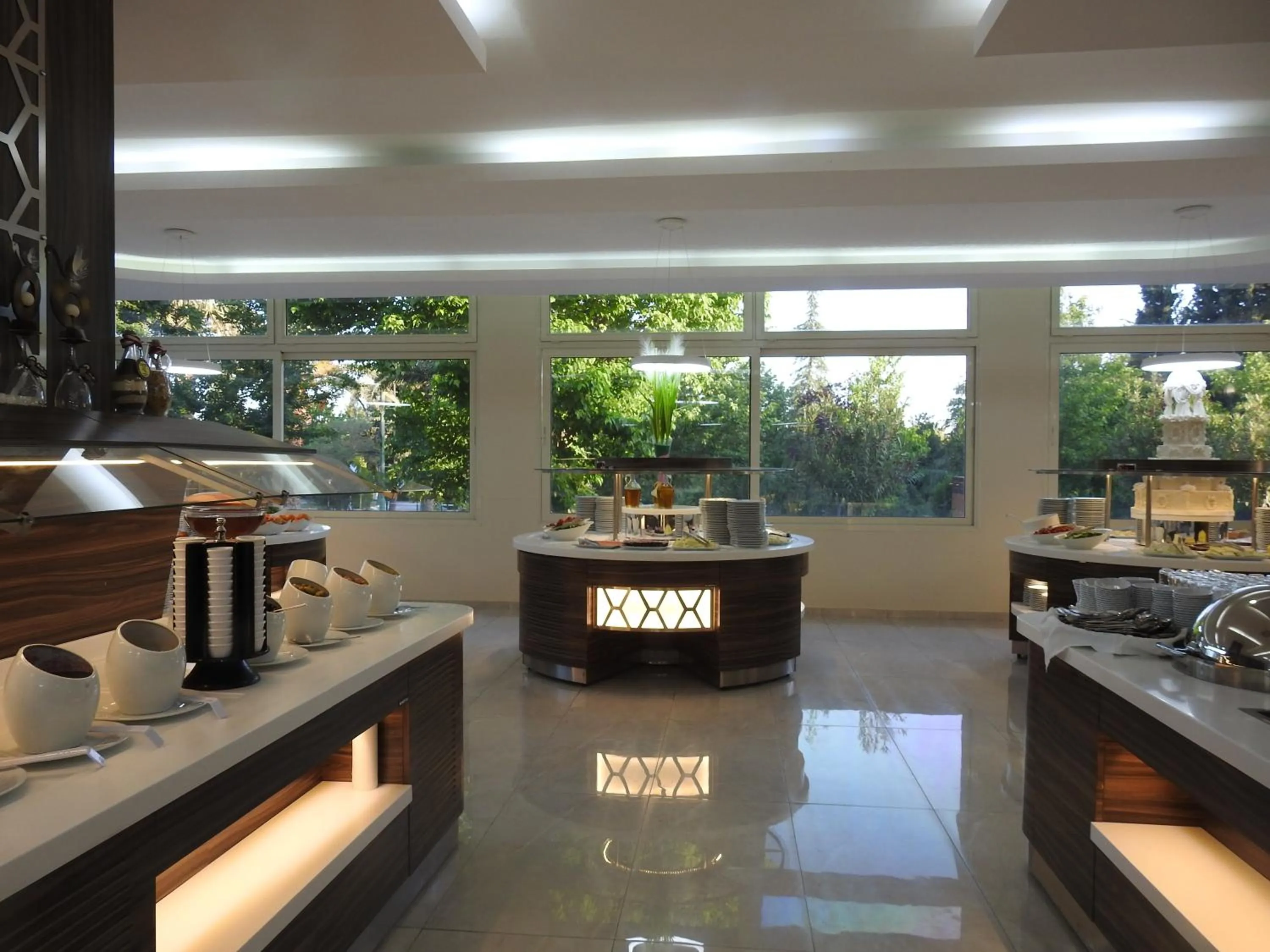 Restaurant/places to eat in Balcova Termal Hotel