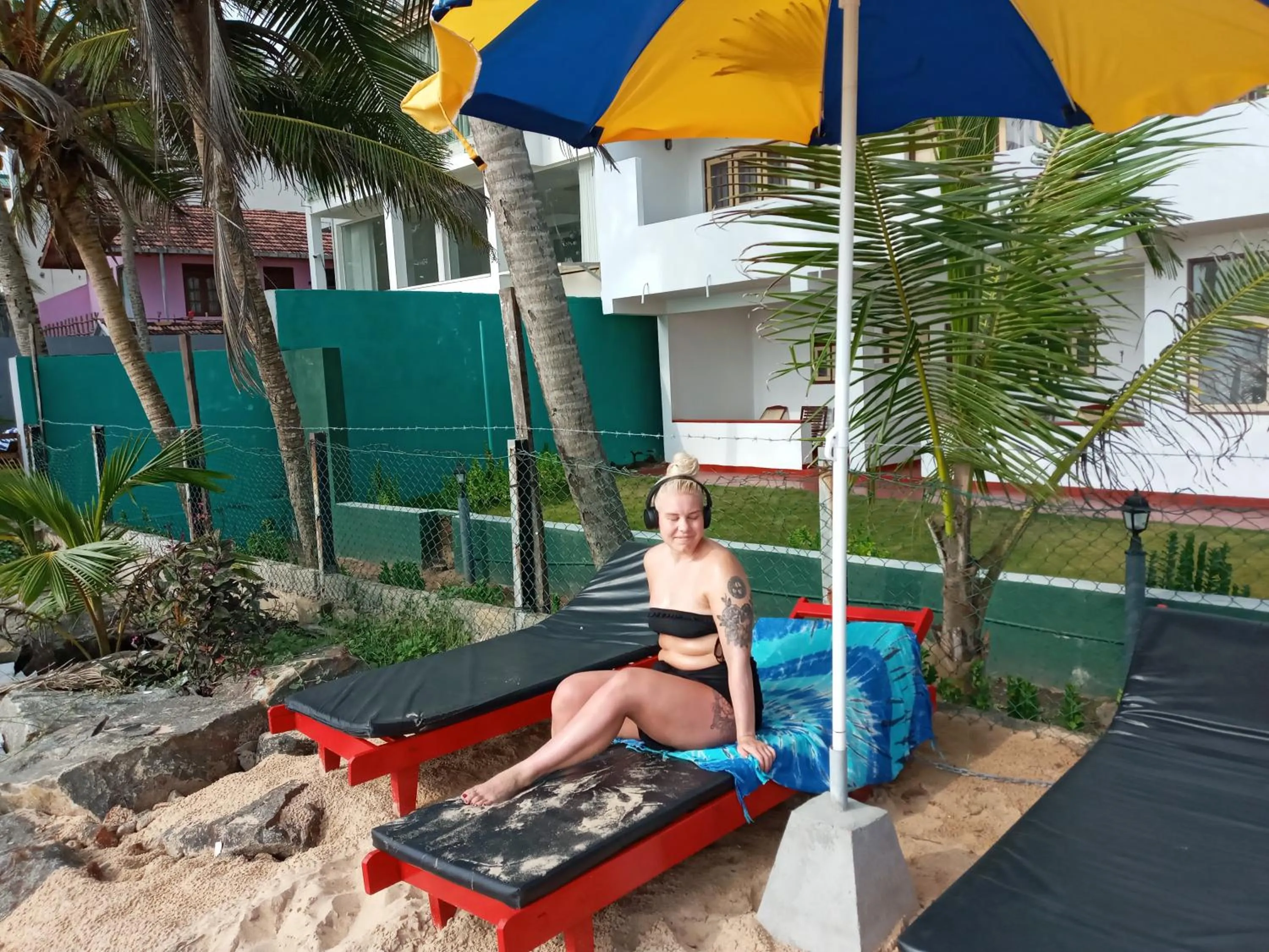 sunbed in New SeaSide Inn Hikkaduwa