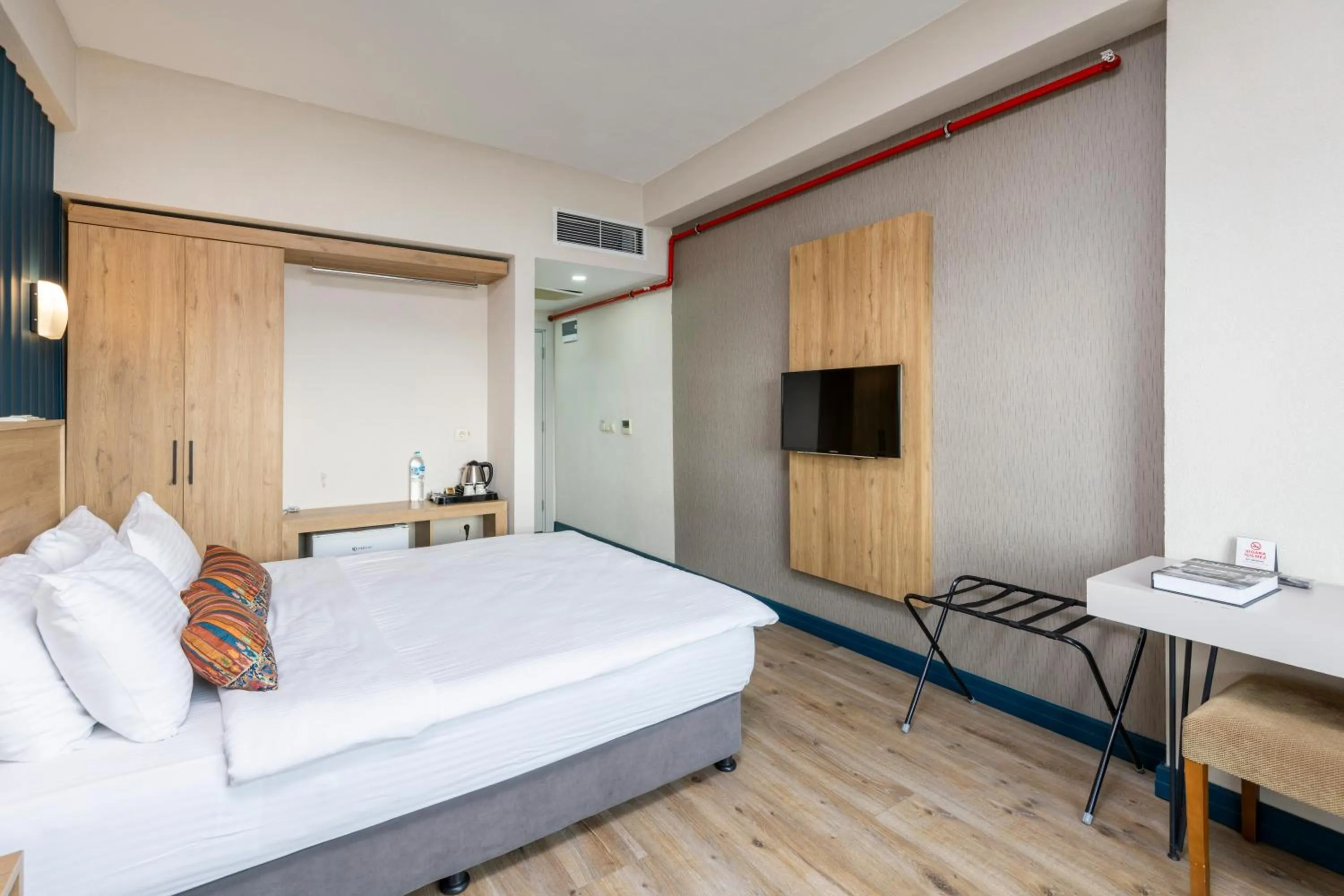 Photo of the whole room, Bed in NEHİR HOTEL KEŞAN
