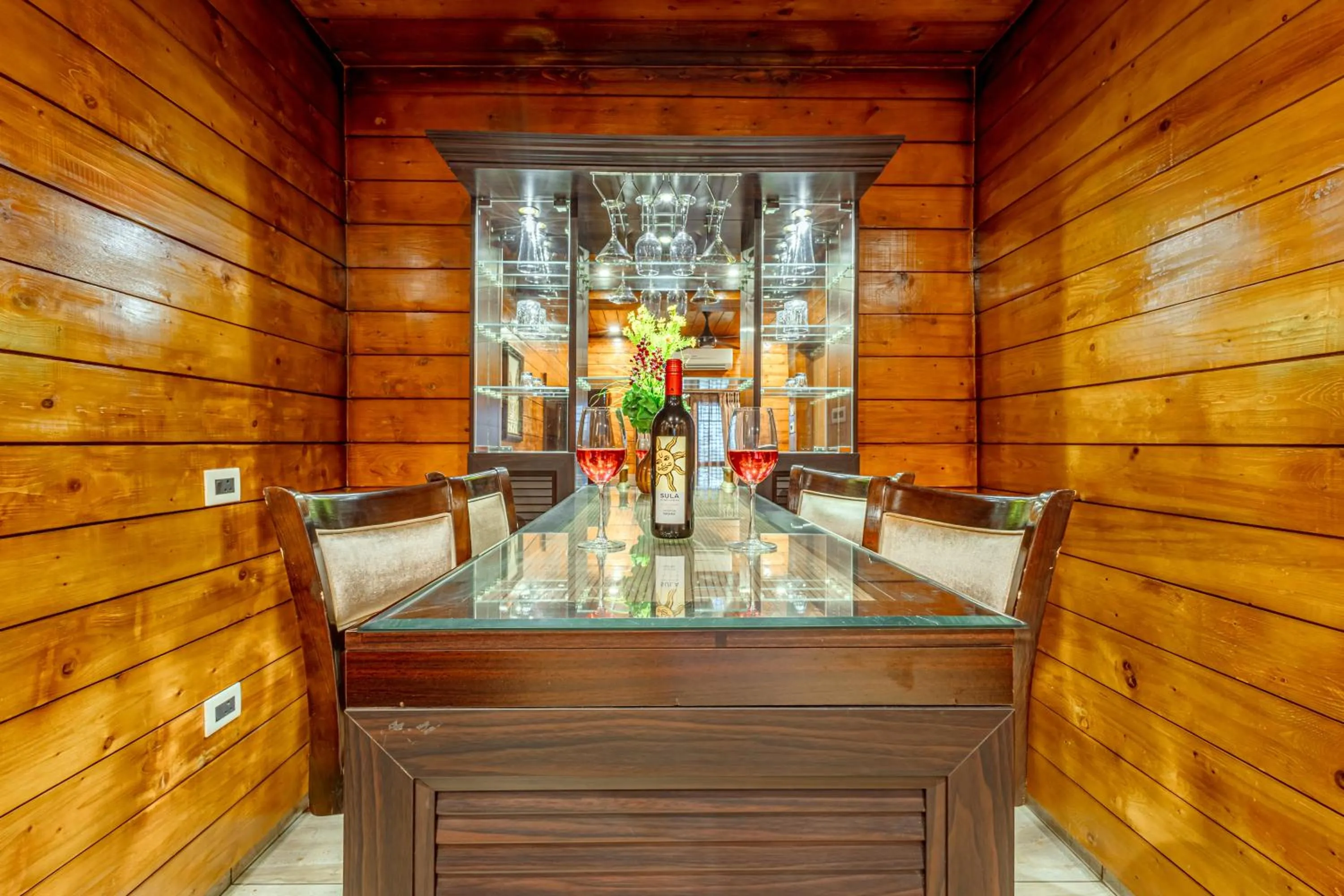 Food and drinks in Salcete Beach Resort