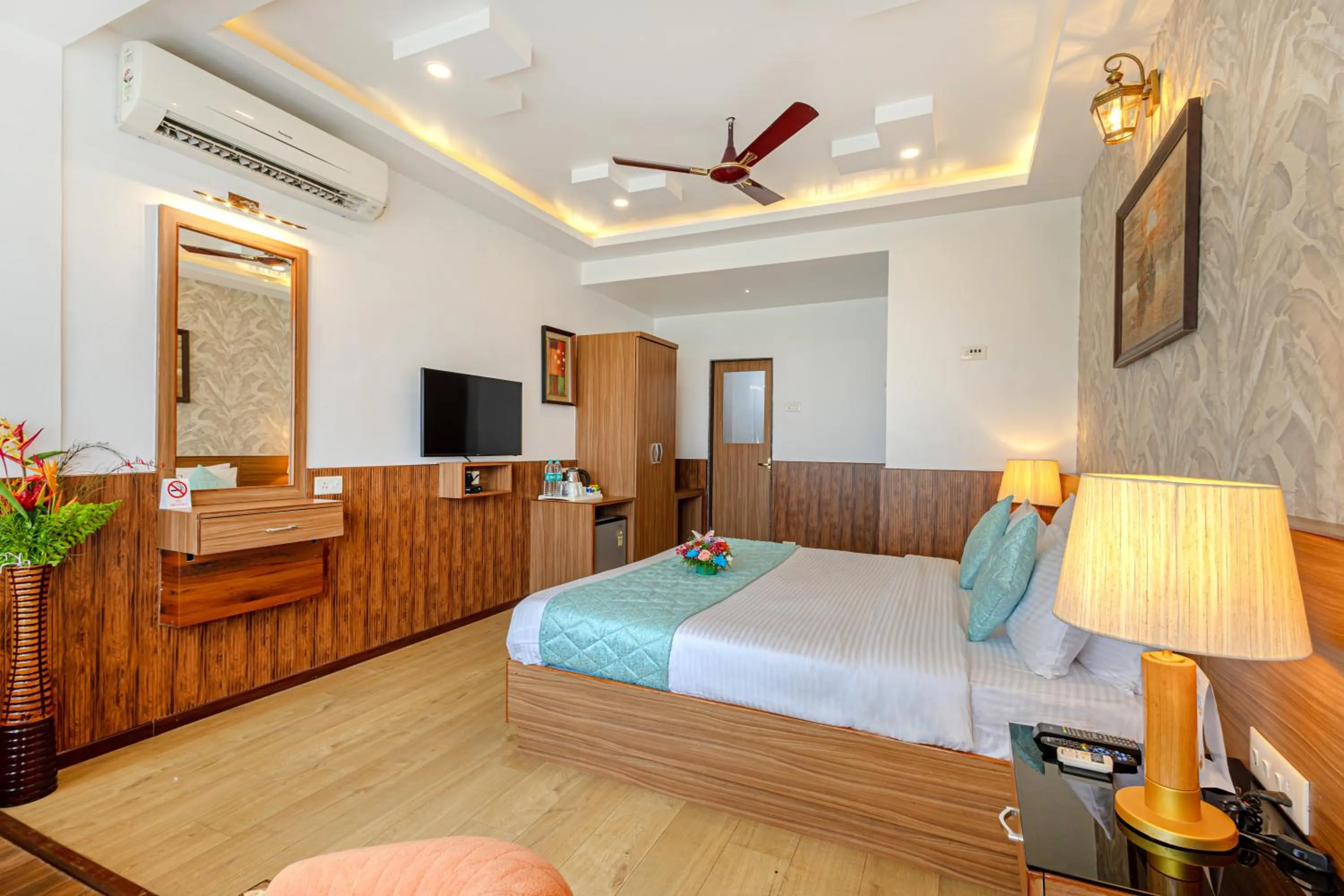 Bed in Salcete Beach Resort