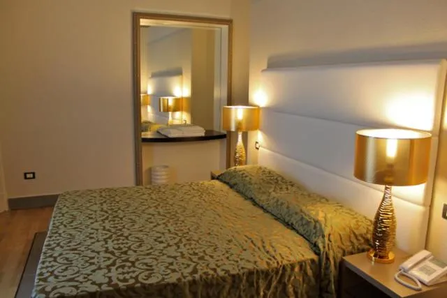 Photo of the whole room, Bed in Hotel Villa La Colombaia