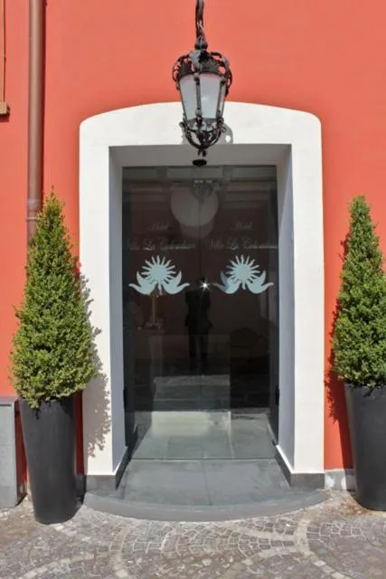 Facade/entrance in Hotel Villa La Colombaia