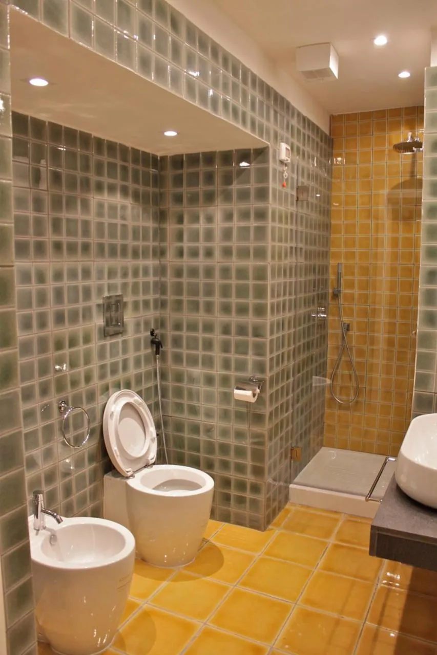 Bathroom in Hotel Villa La Colombaia