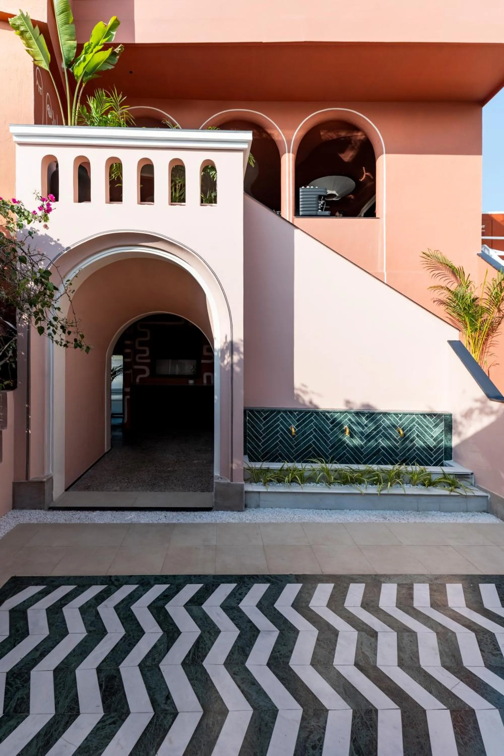 Property building in The Red Pier - My Downtown Hotels
