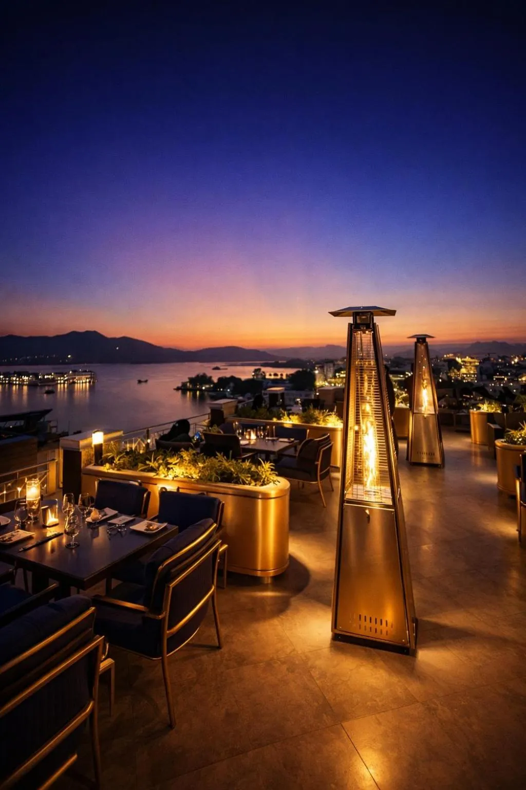 Restaurant/places to eat in My Downtown - The Red Pier