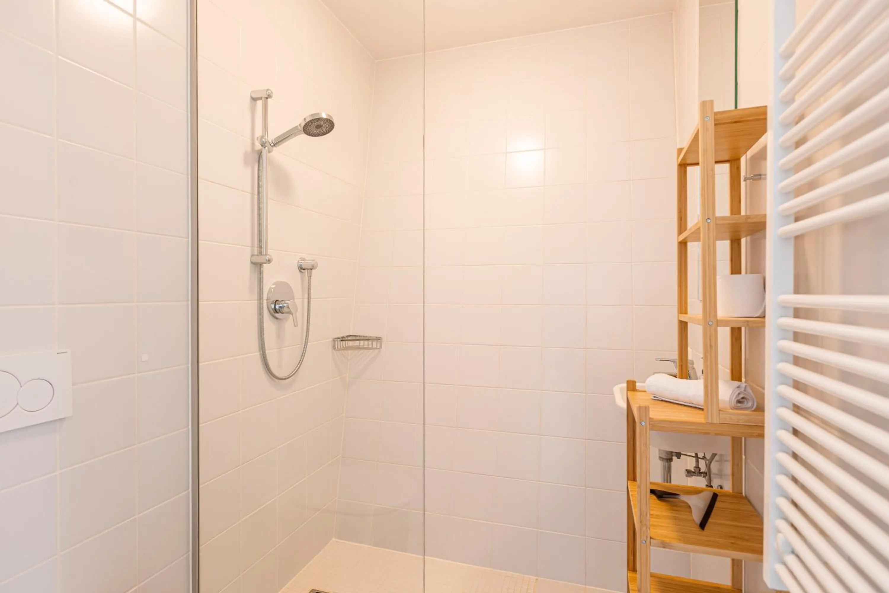 Shower in Alpenrock Schladming by ALPS RESORTS