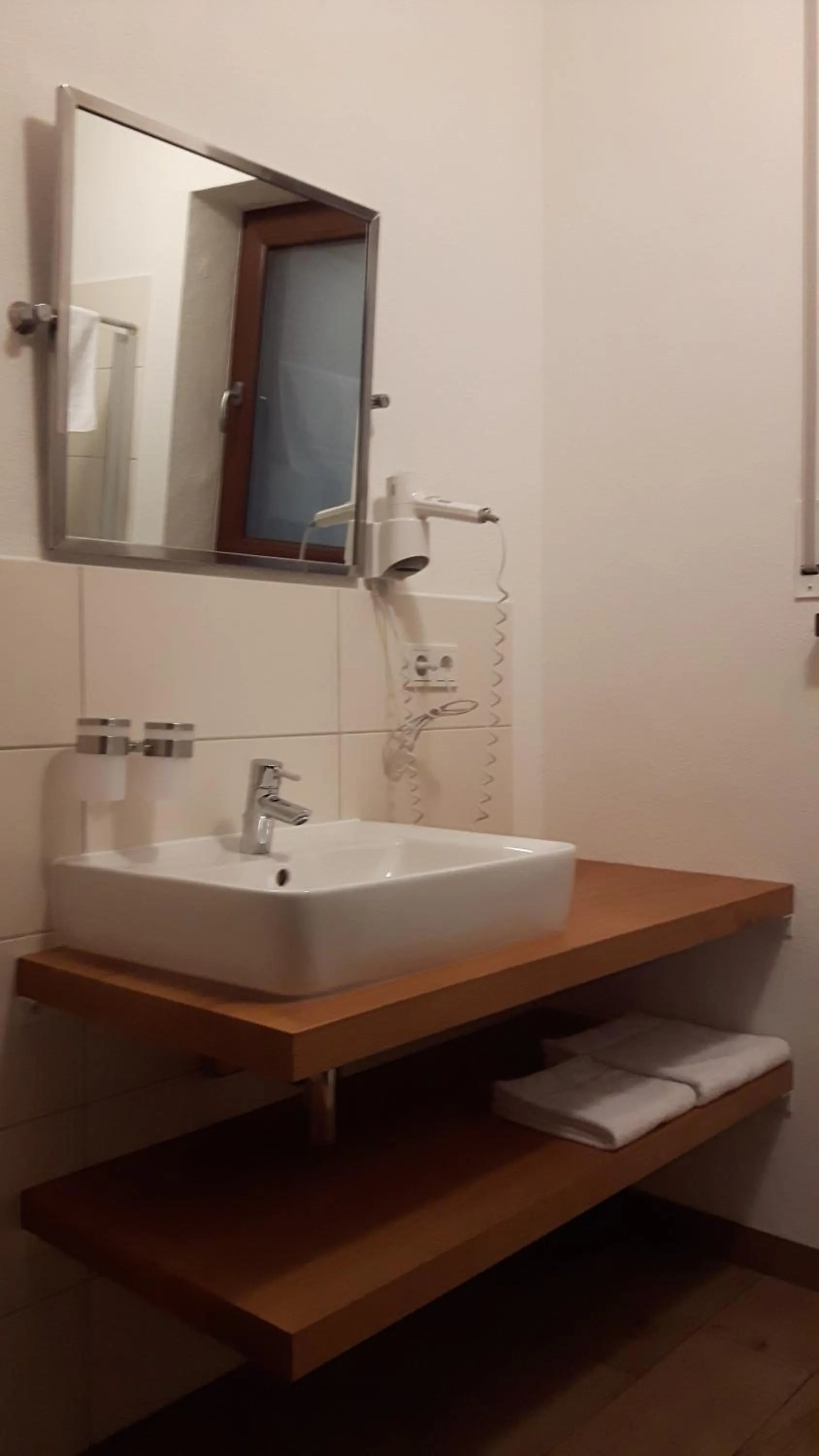 Bathroom in Gästehaus Bräuscheuere