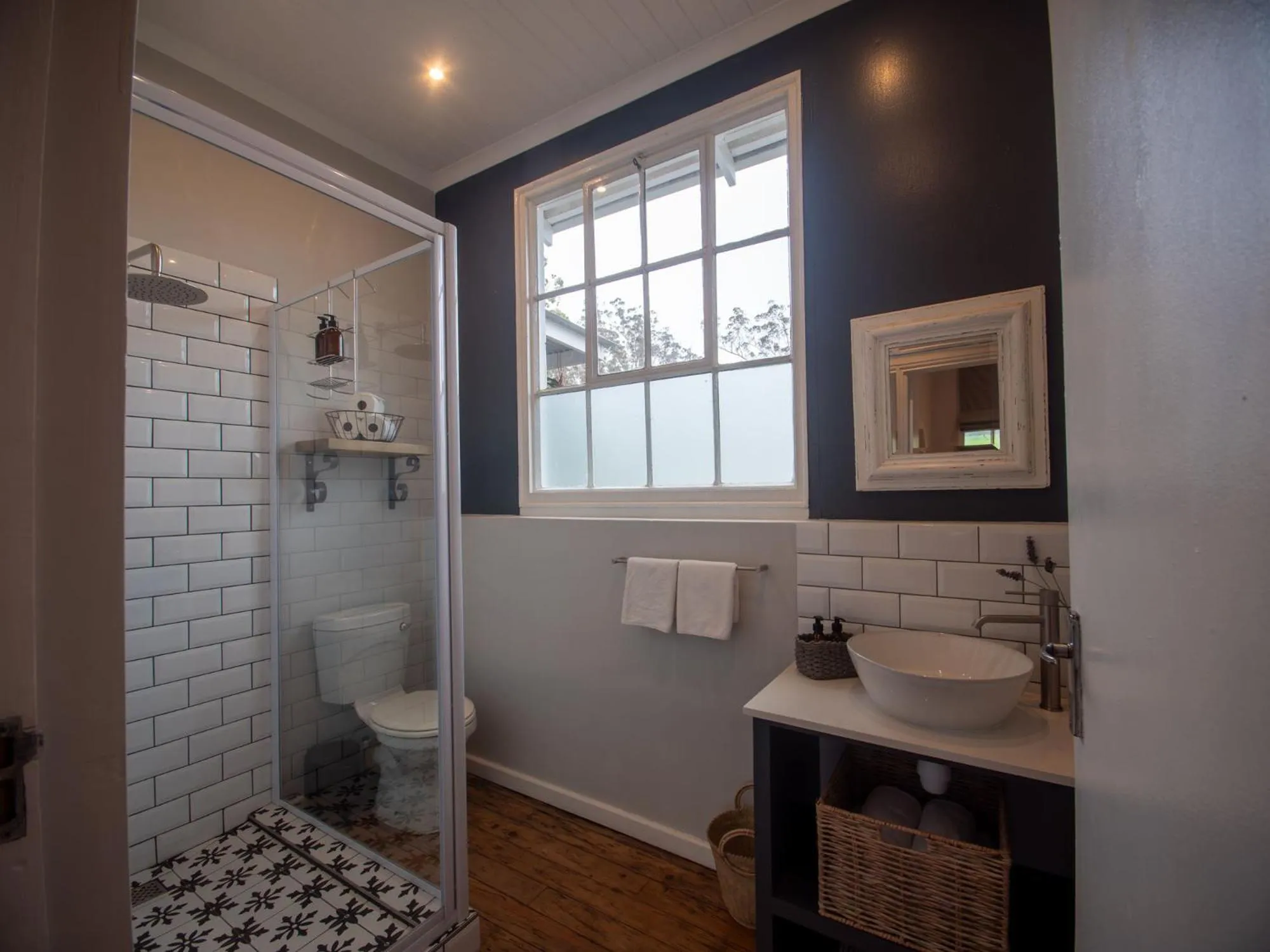 Bathroom in Oakhurst Farm Cottages