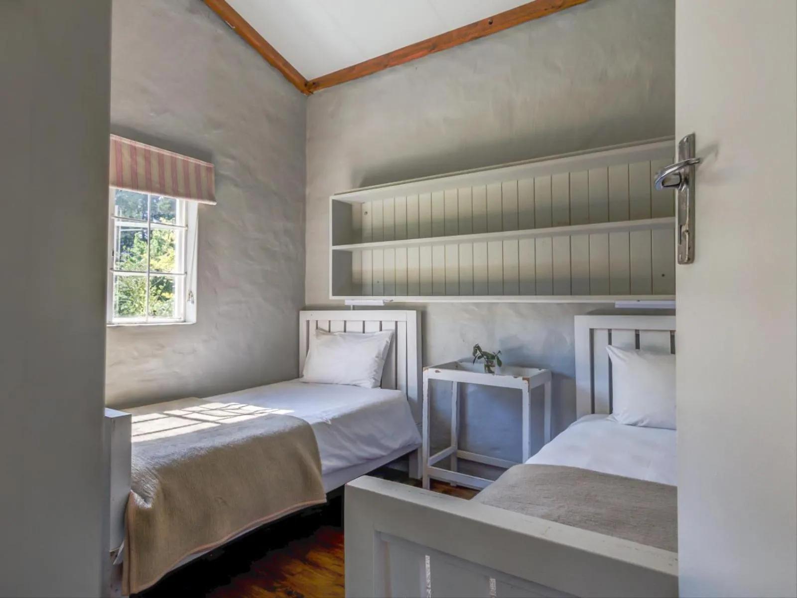 Bed in Oakhurst Farm Cottages