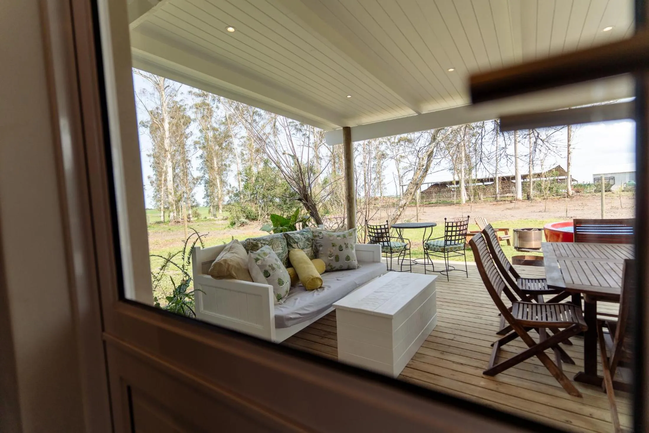 Patio in Oakhurst Farm Cottages