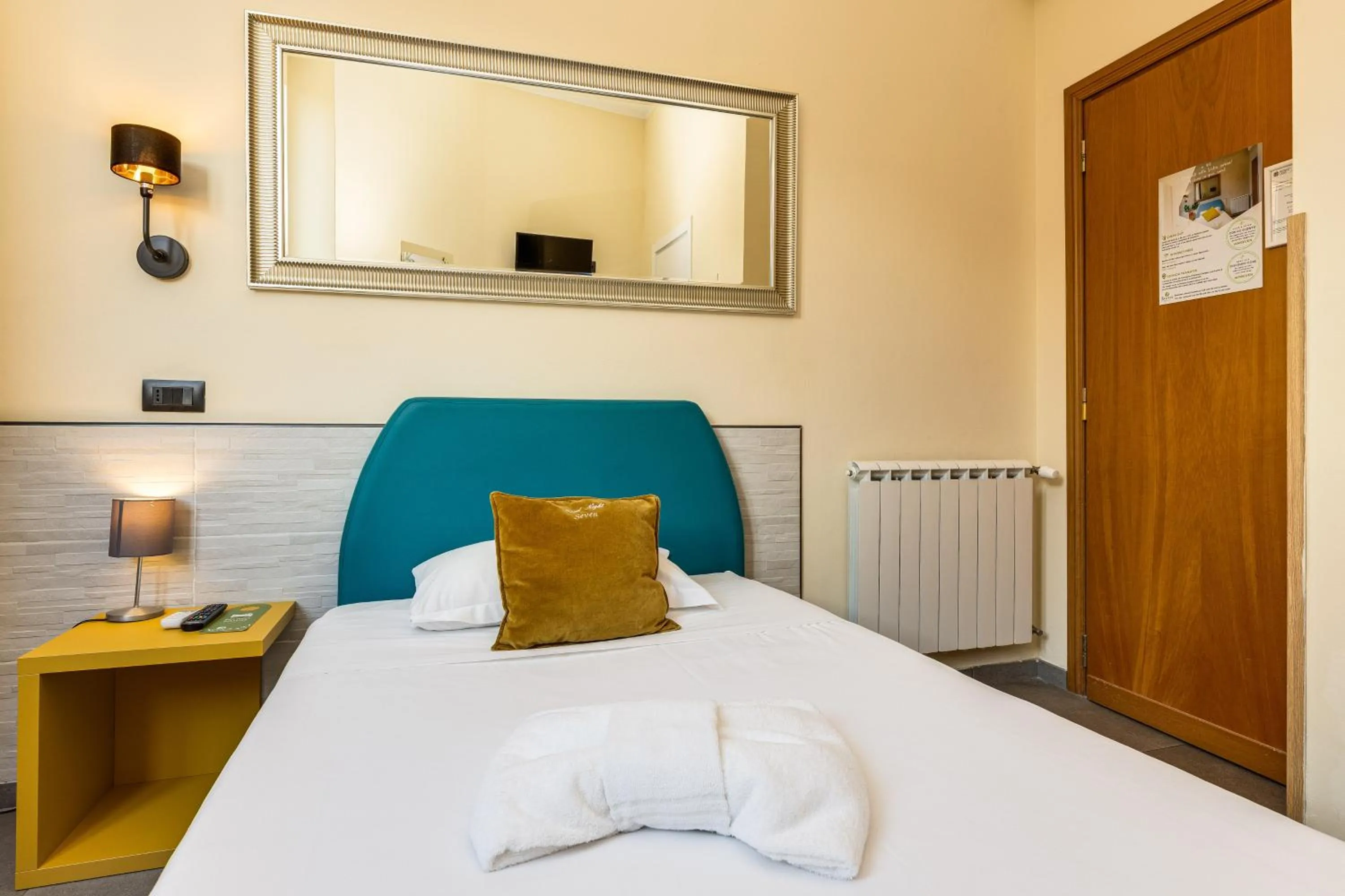 View (from property/room), Bed in Seven