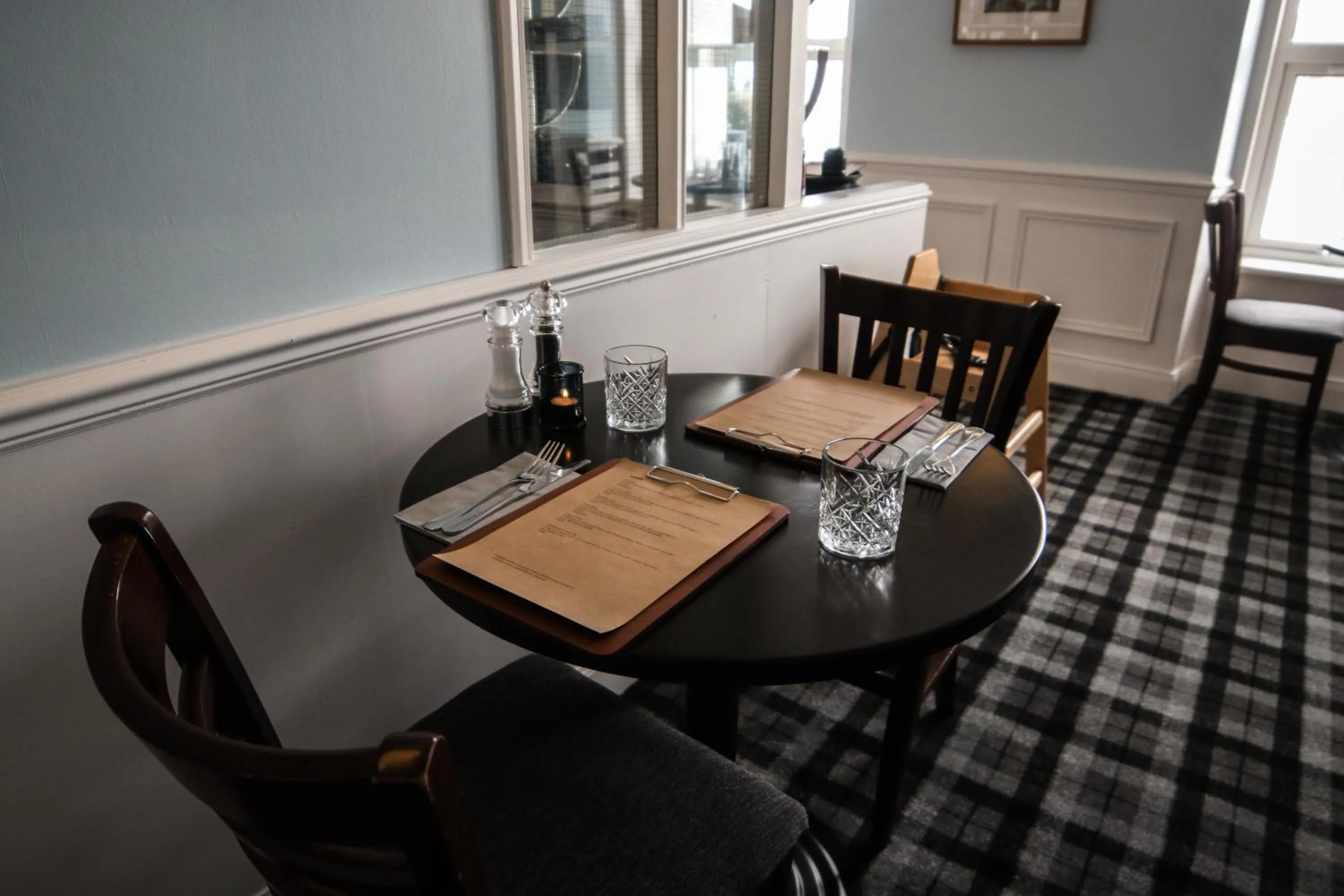 The Rosedale Hotel & Restaurant