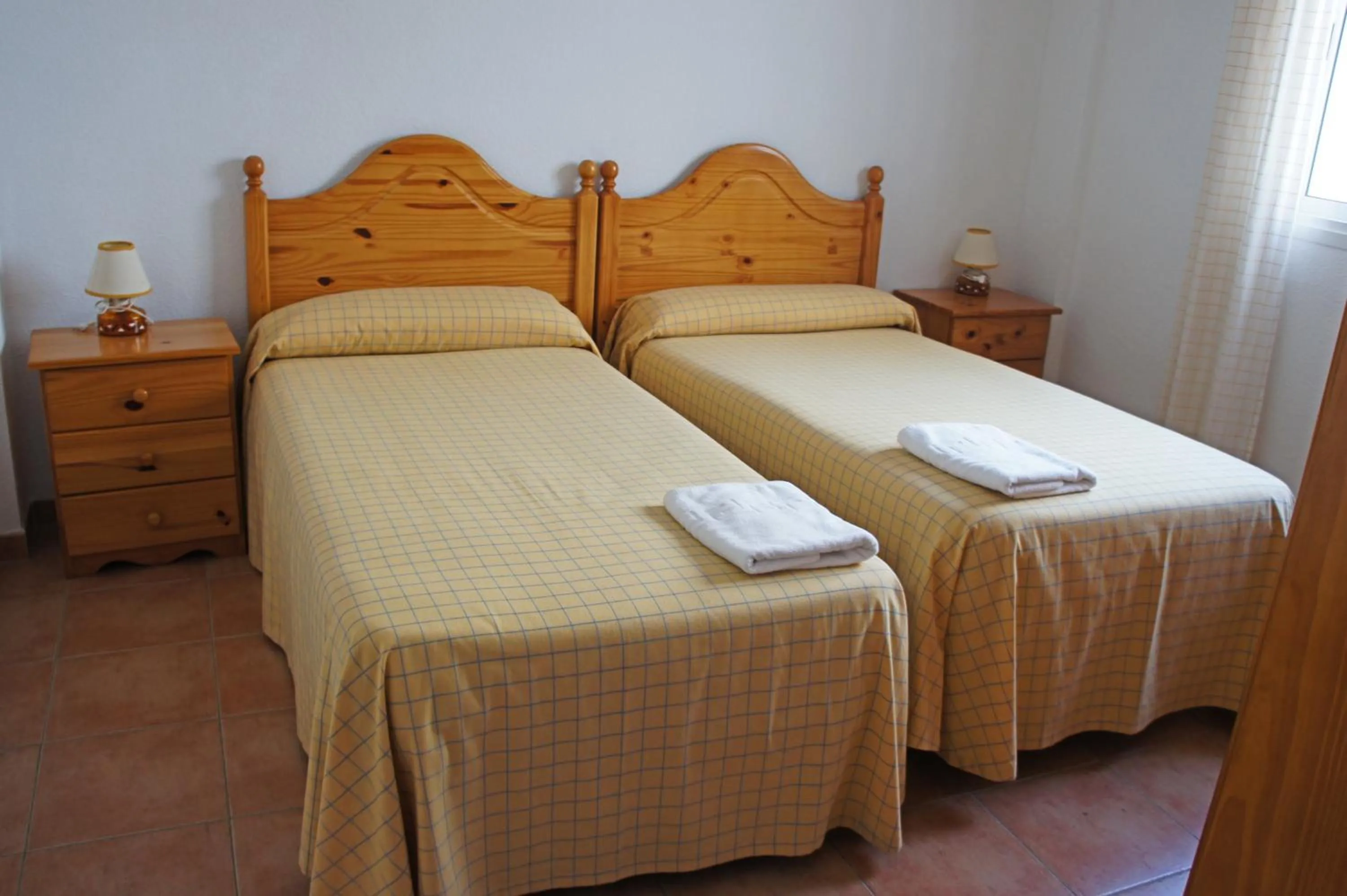 Bedroom, Bed in APARTAMENTOS ALBANTA