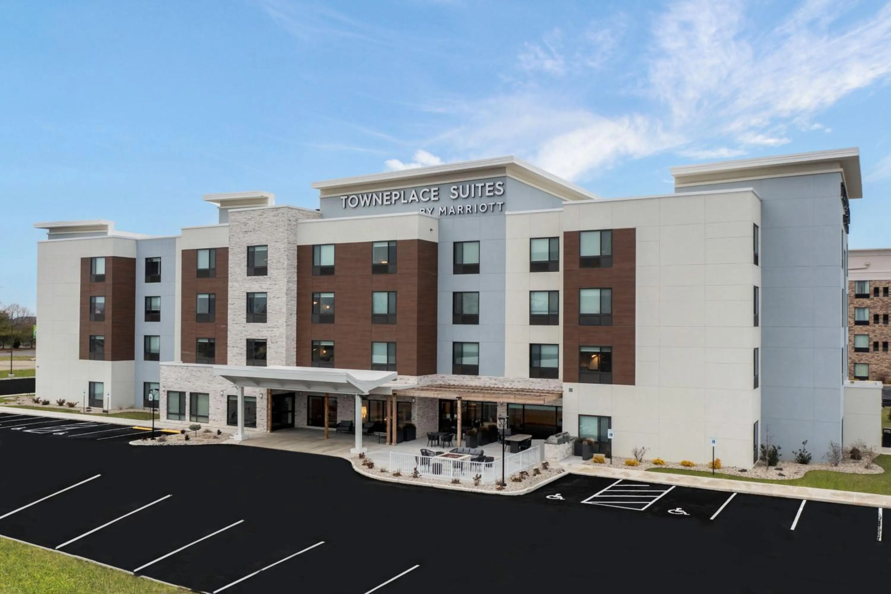Property building in TownePlace Suites by Marriott Sidney