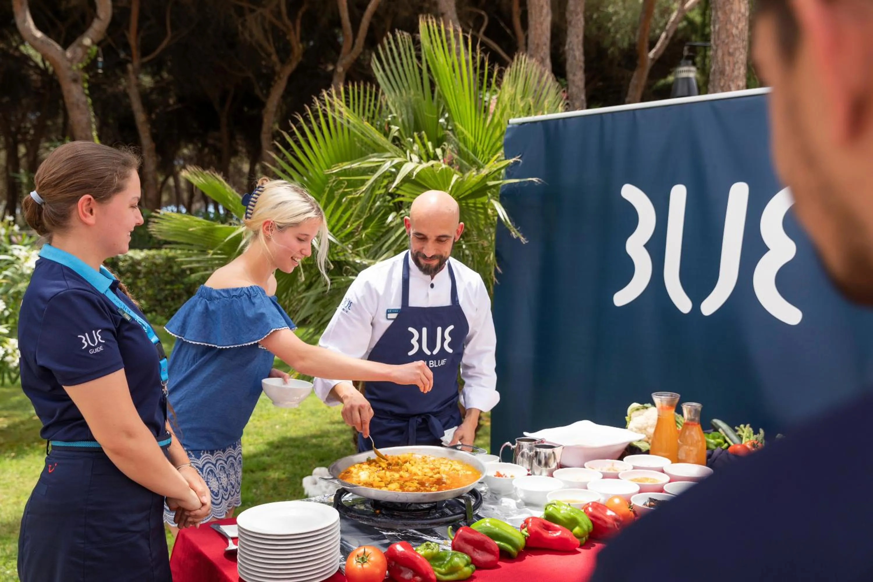 People in TUI Blue Isla Cristina Palace - Adults Recommended