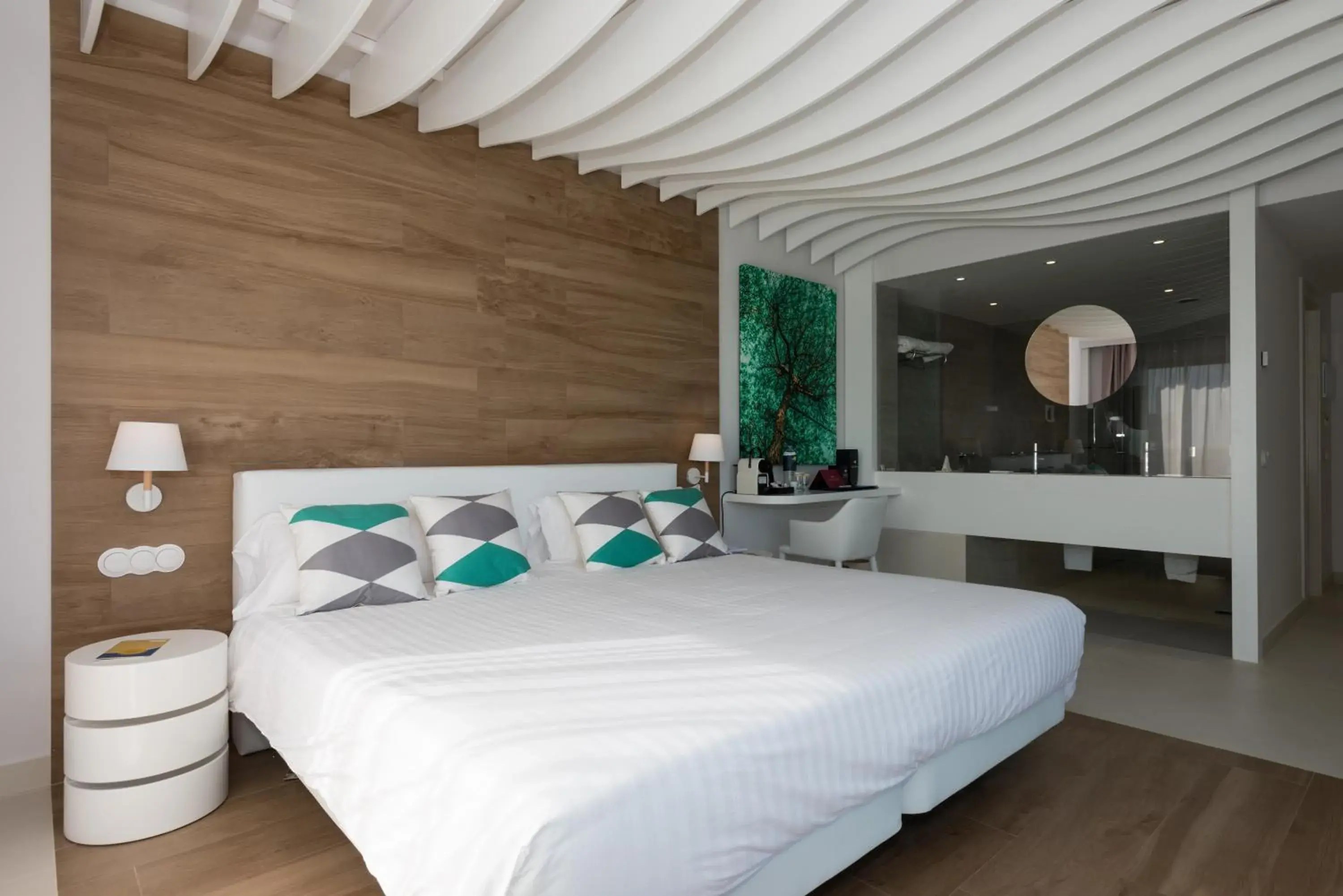 Deluxe Double Room in TUI Blue Isla Cristina Palace - Adults Recommended Deluxe Double Room in TUI Blue Isla Cristina Palace - Adults Recommended