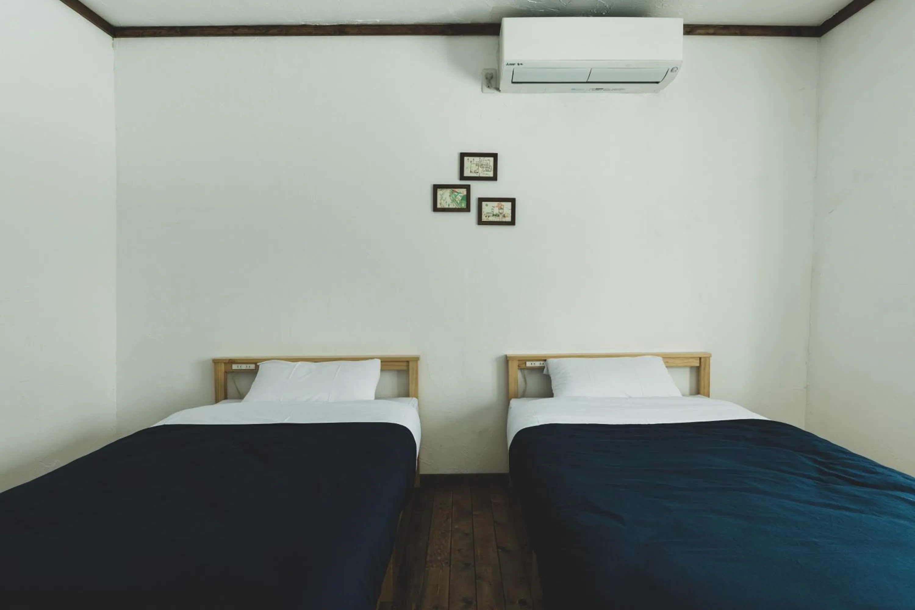 Bed in Otaru Tap Room & Hostel