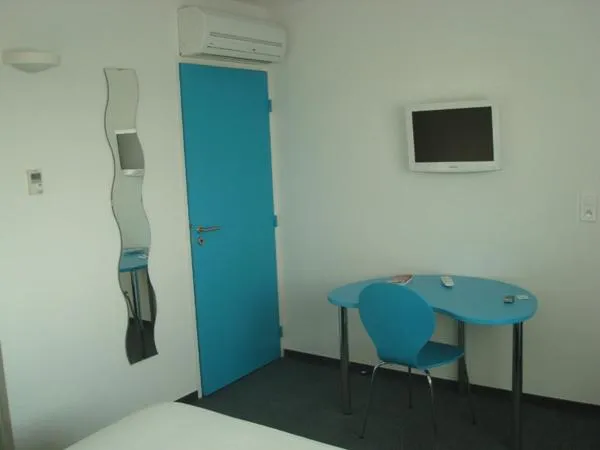 Bedroom in Hôtel Anaïade, The Originals City, Saint-Nazaire Pornichet