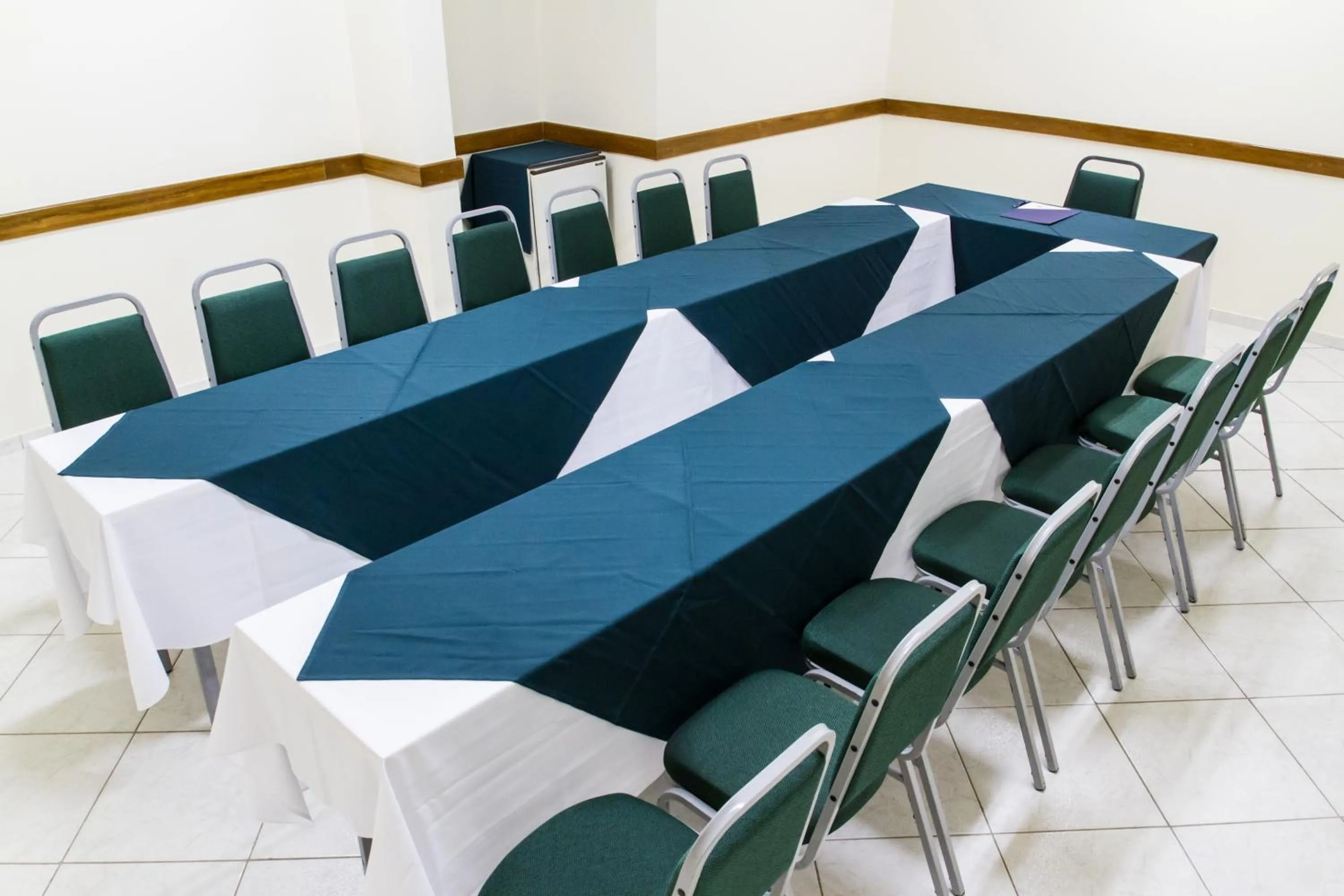Business facilities in Harbor Buriti Hotel