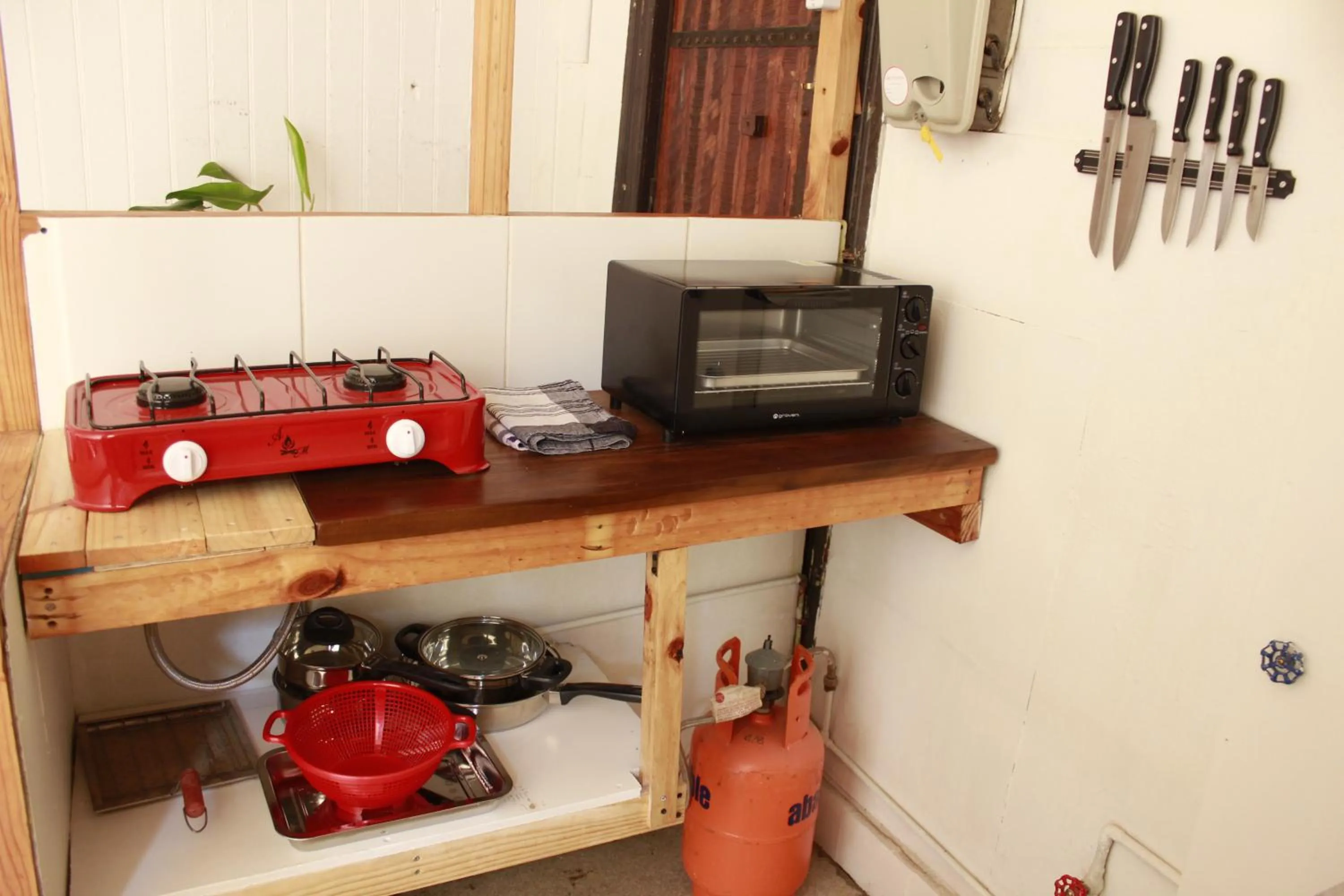 Kitchen or kitchenette in Casa Volante Hostal