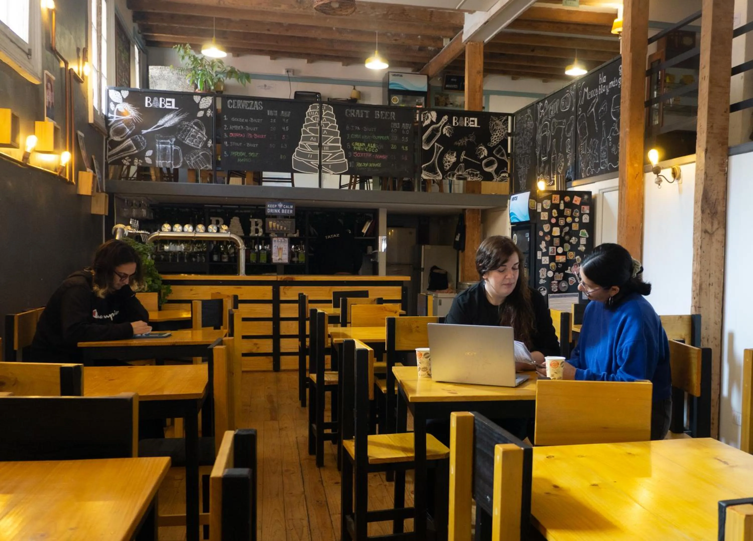 Lounge or bar in Casa Volante Hostal