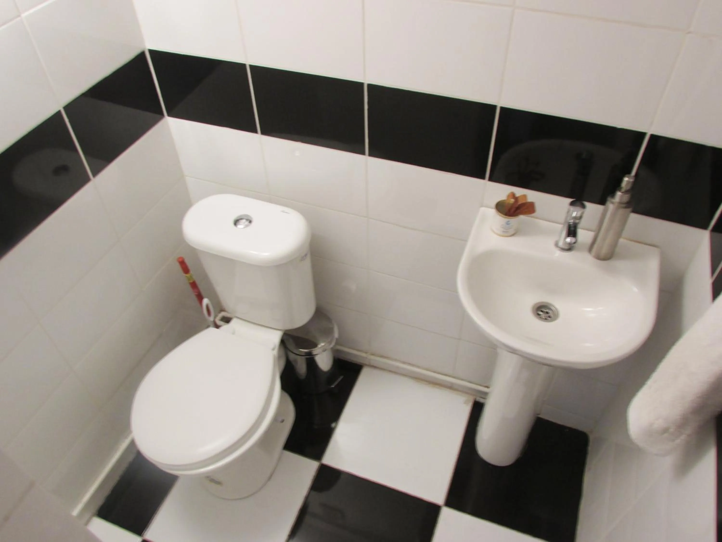 Public Bath in Casa Volante Hostal