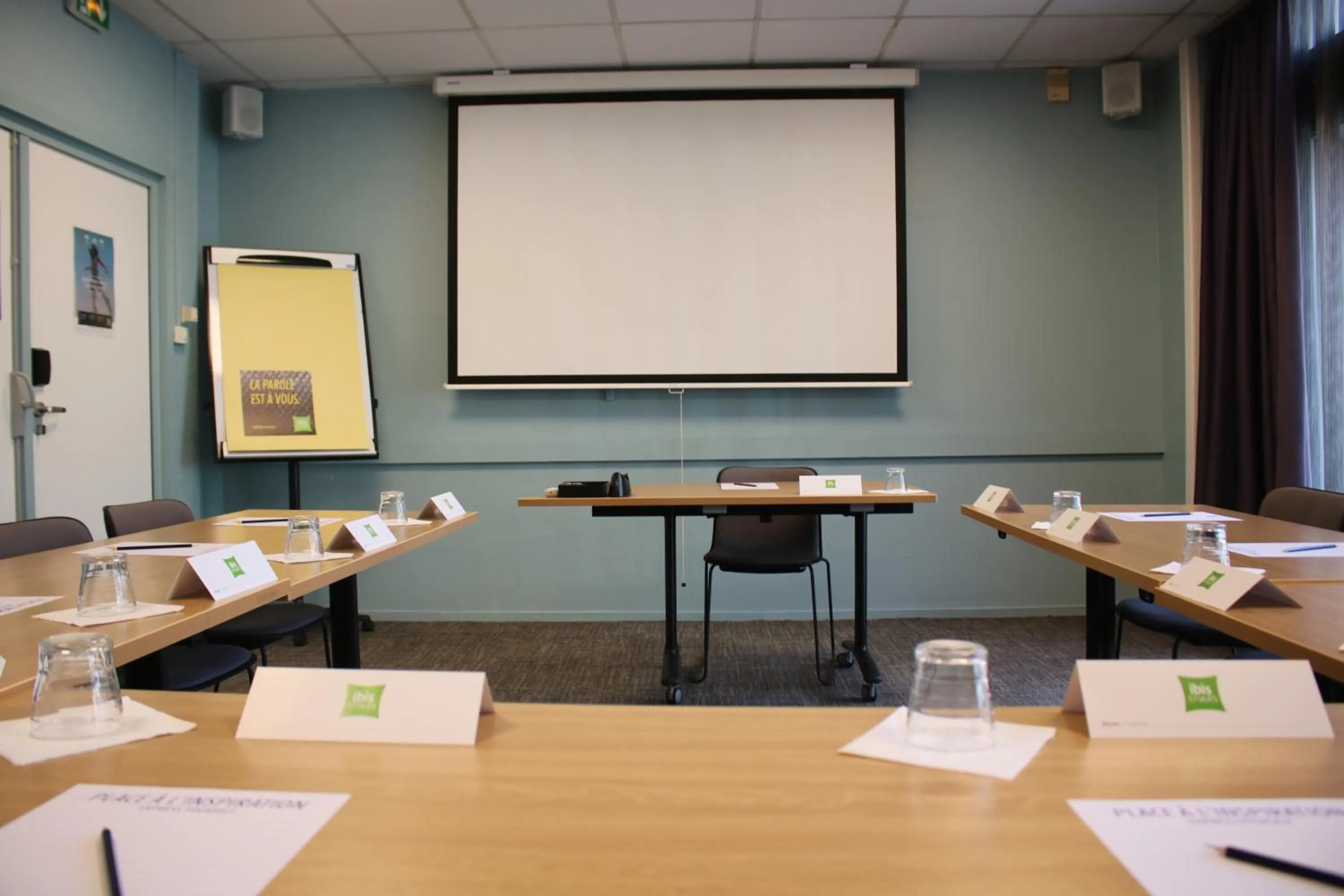 Meeting/conference room in ibis Styles Lille Centre Gare Beffroi