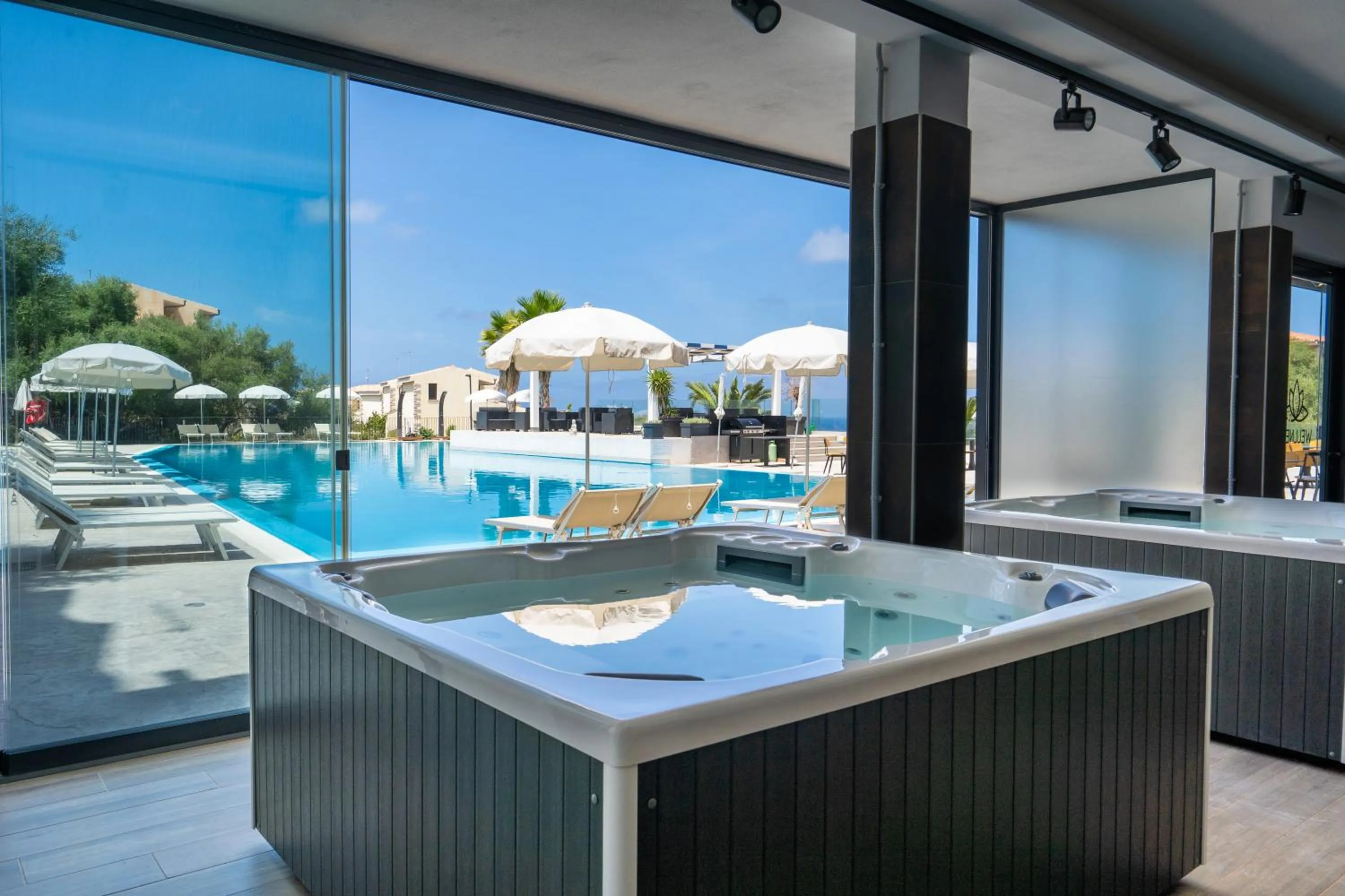 Hot Tub in Horizon Hotel Badesi