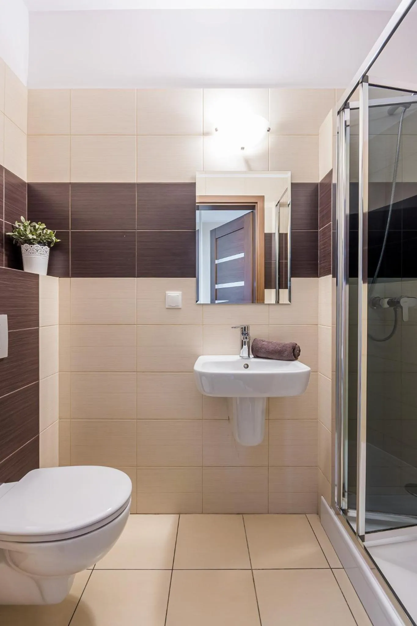 Bathroom in NotaBene Wola Apartment
