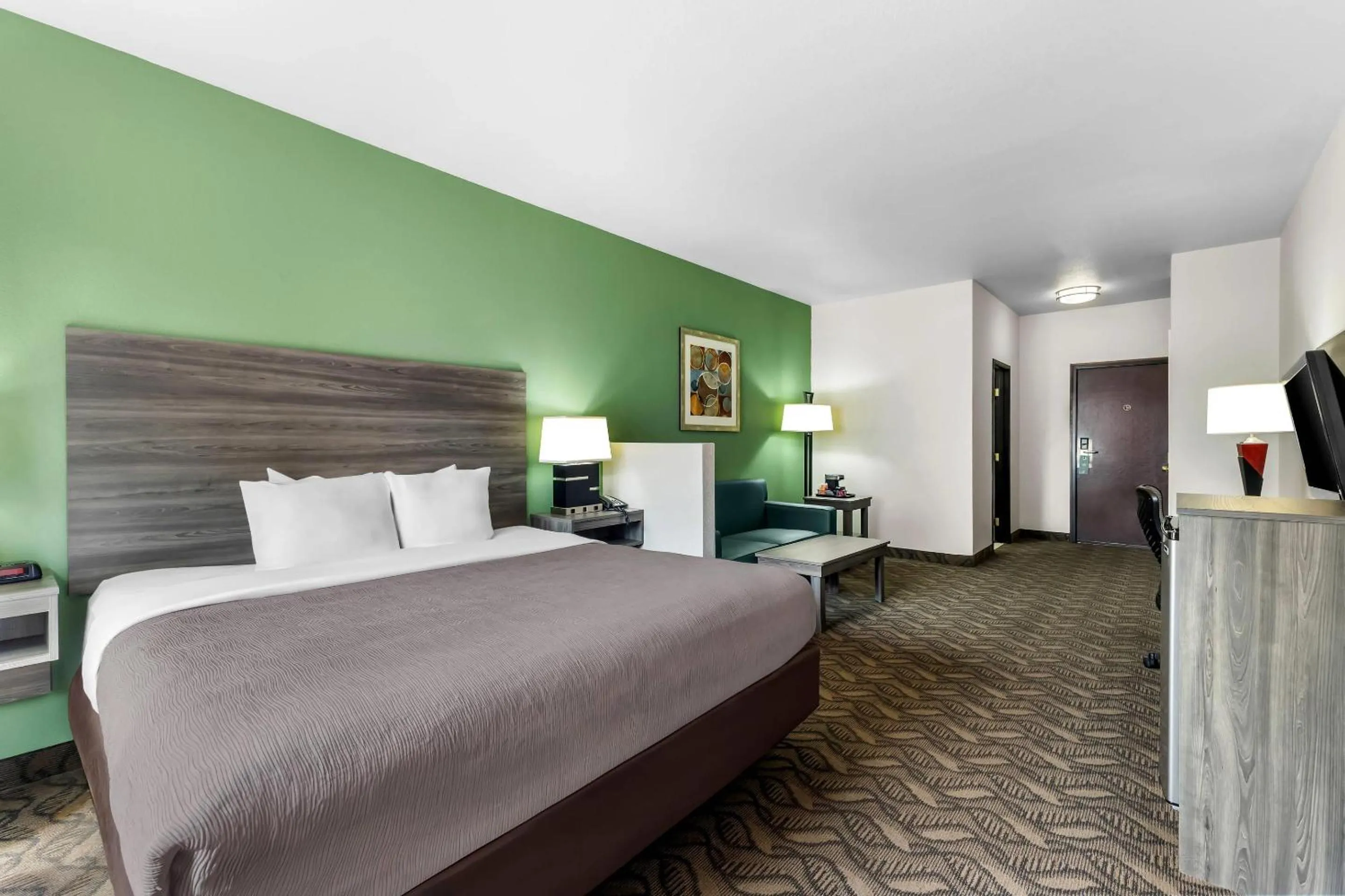 Bedroom, Bed in Quality Inn & Suites Salt Lake City Airport West