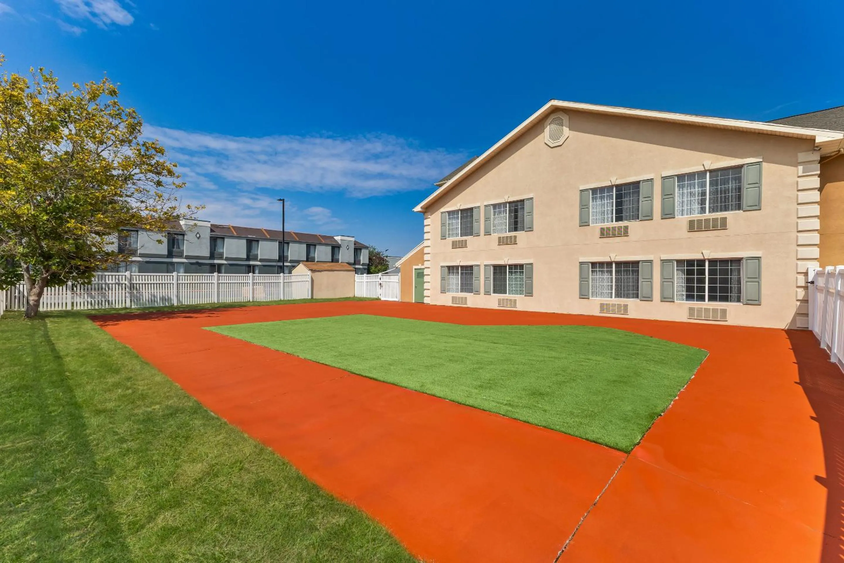 Quality Inn & Suites Salt Lake City Airport West