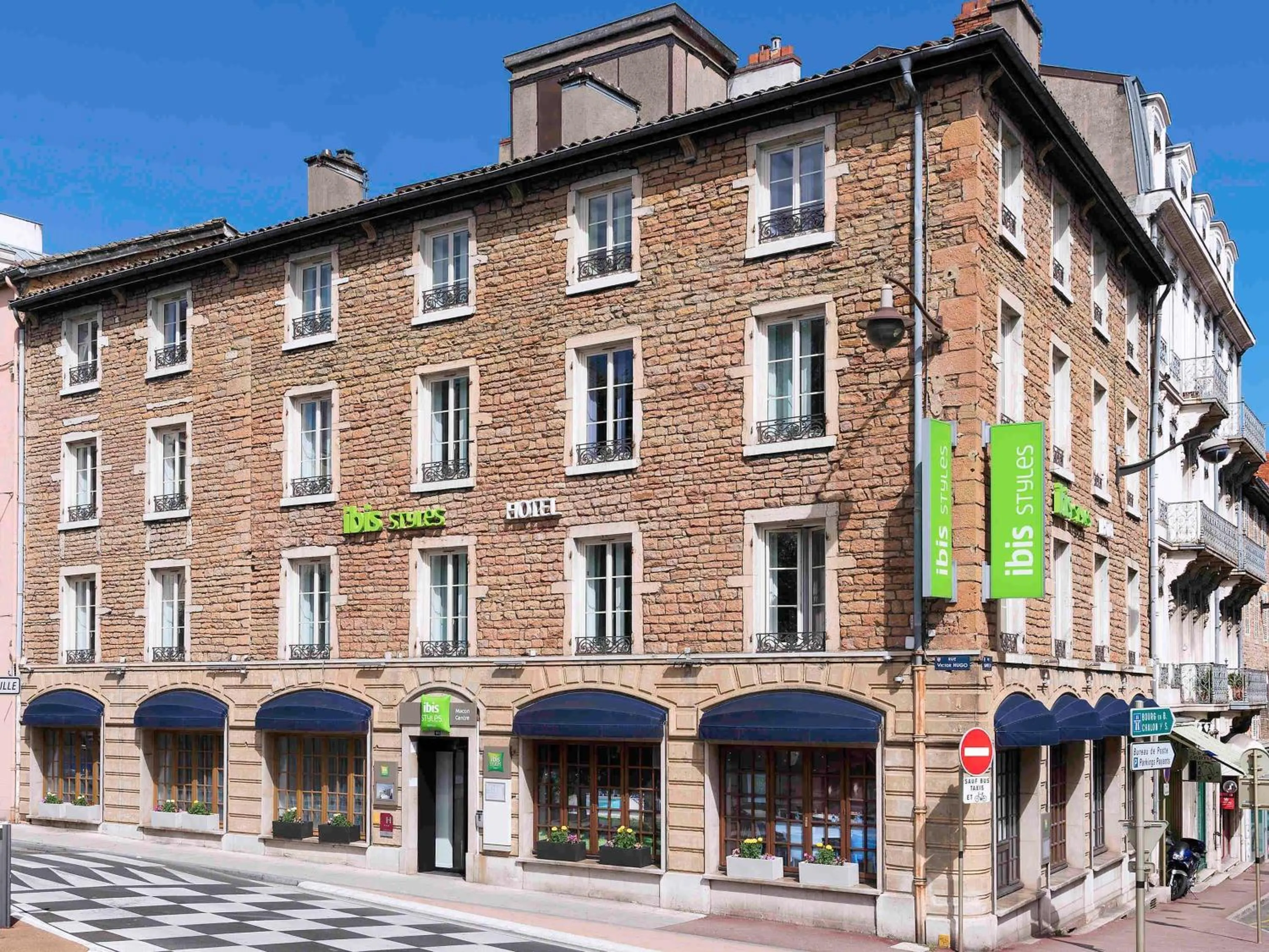 Property building in ibis Styles Macon Centre
