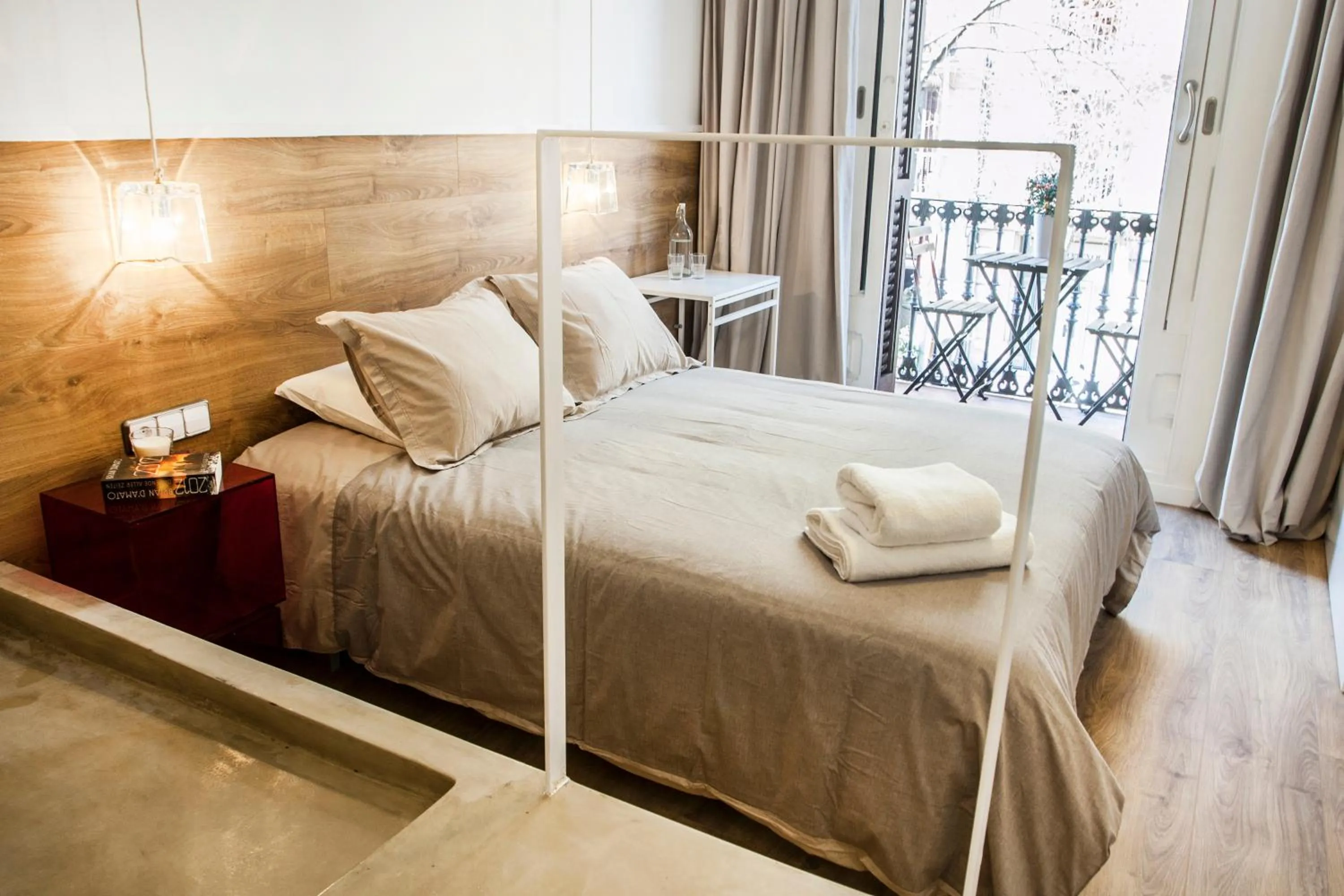 Bedroom, Bed in Cien