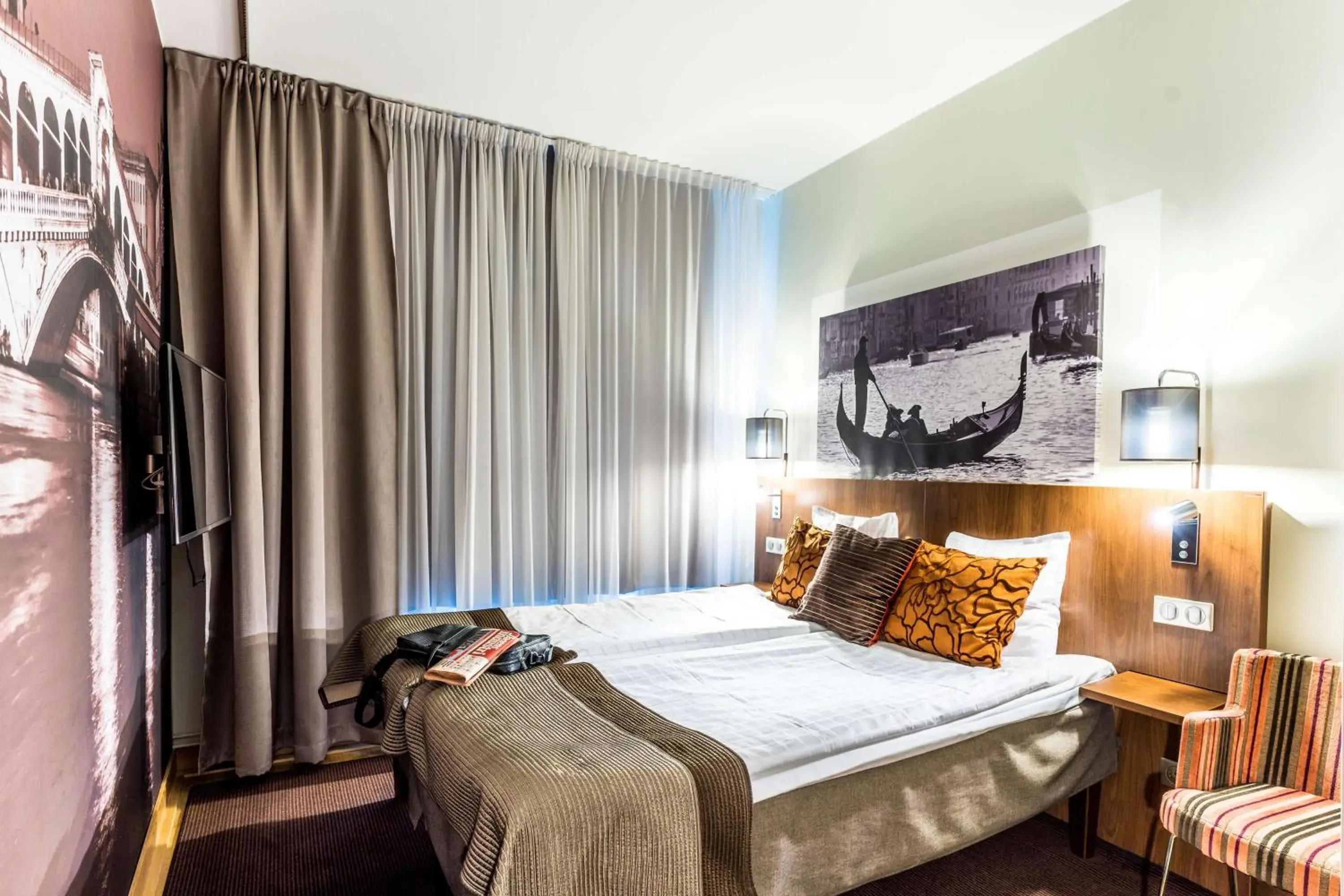 Standard Double Room in Scandic Stora Hotellet Standard Double Room in Scandic Stora Hotellet