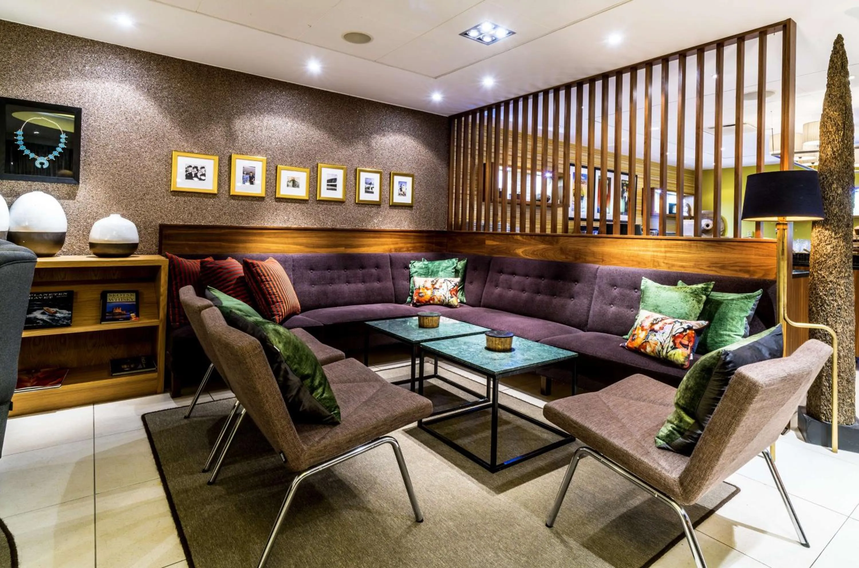 Lounge or bar in Scandic Stora Hotellet