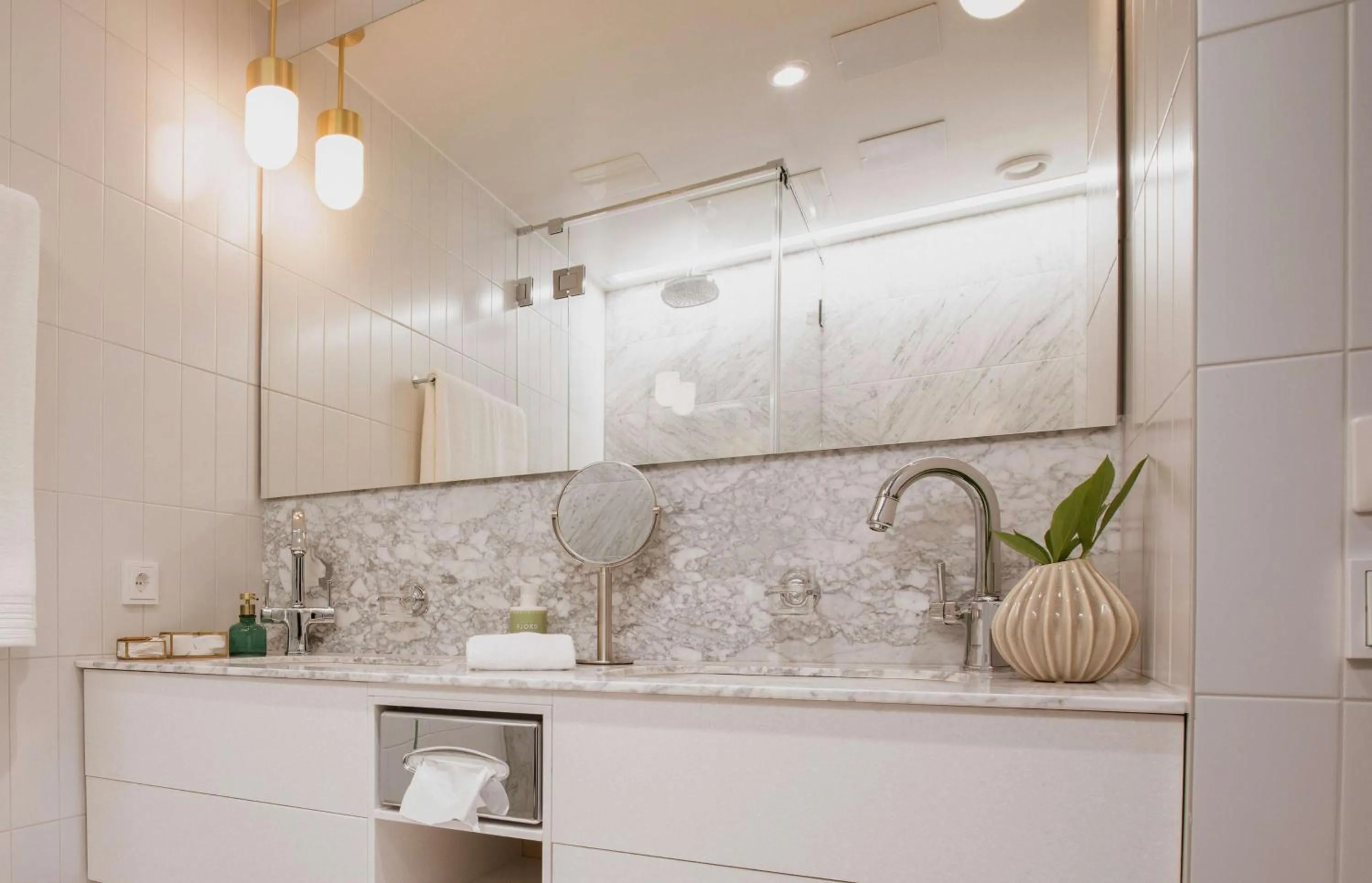 Bedroom in Scandic Stora Hotellet