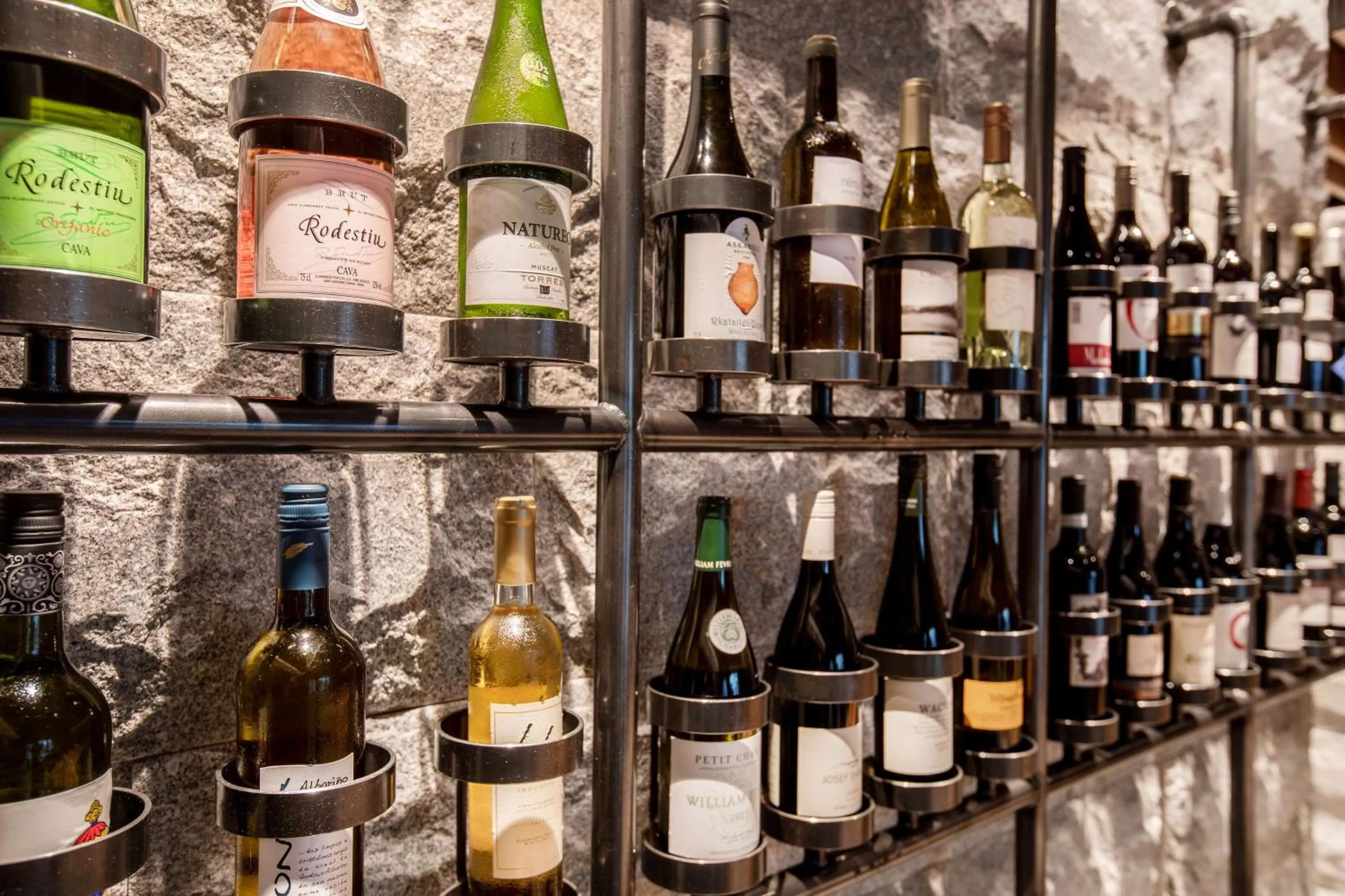 Restaurant/places to eat in Scandic Stora Hotellet