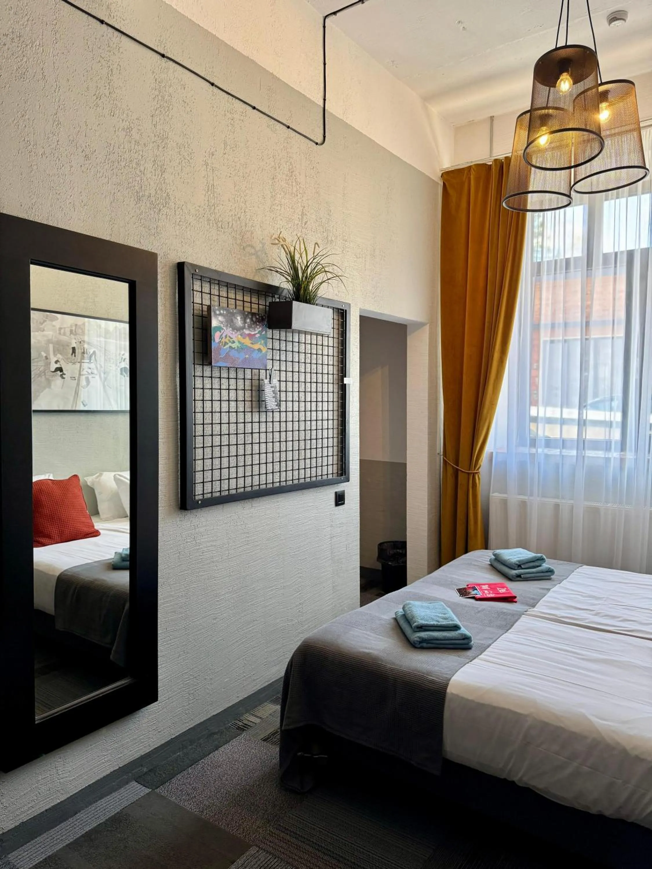 Photo of the whole room, Bed in Zeit Hotel